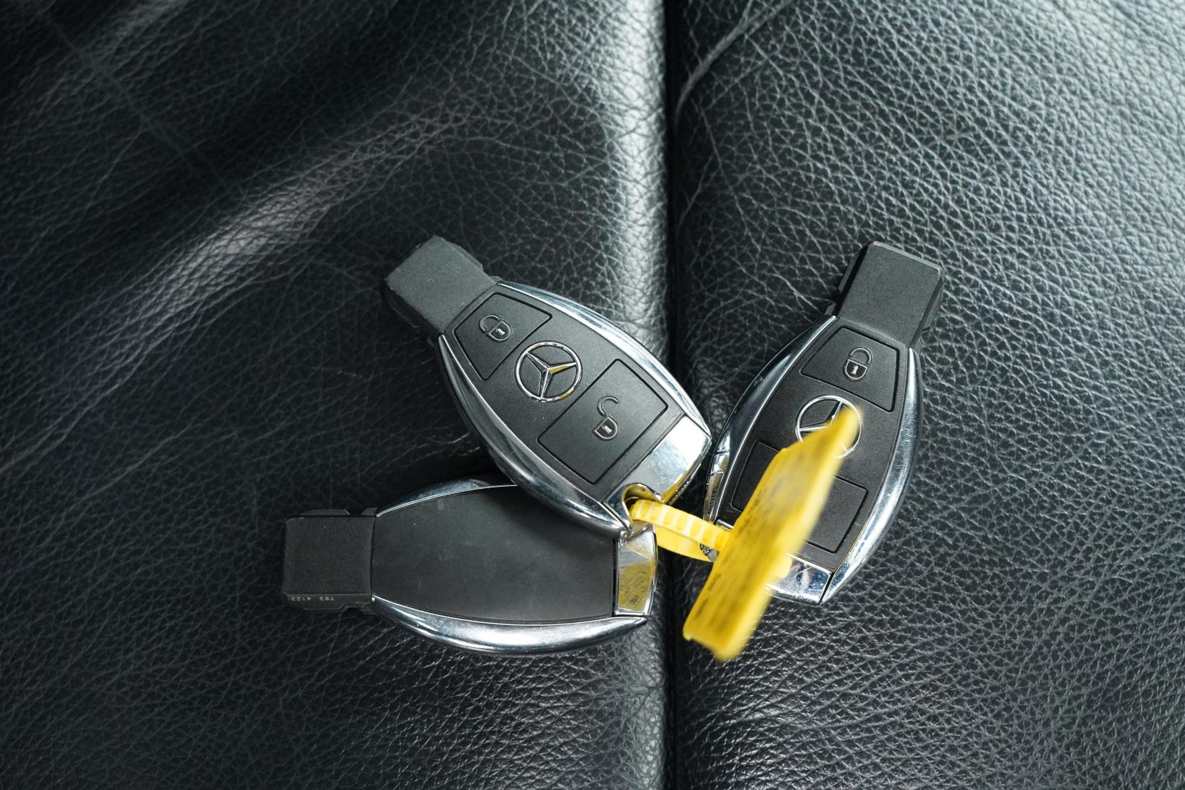 Mercedes-Benz G 350 3.0 G Wagon 4WD Bluetec