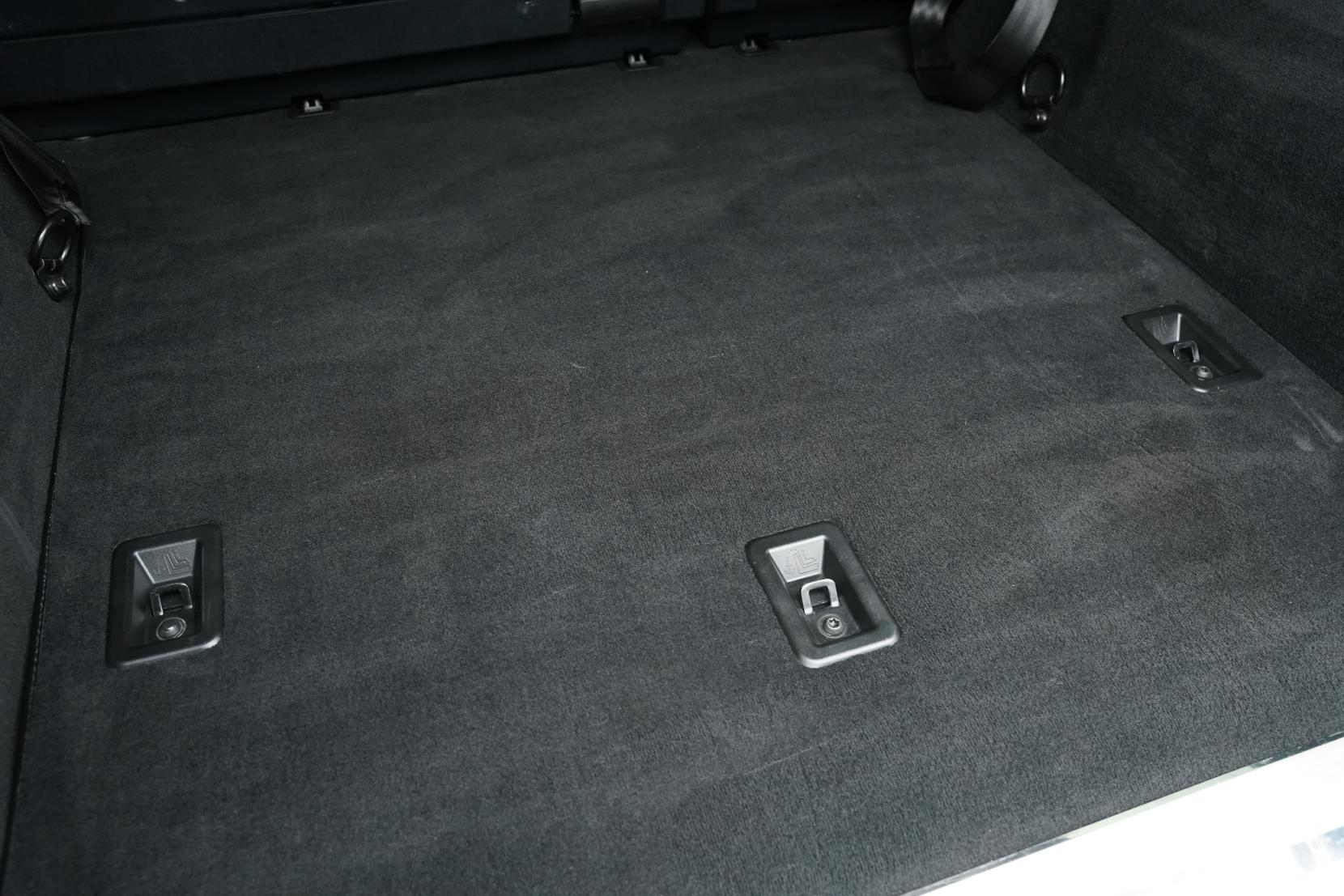 Mercedes-Benz G 350 3.0 G Wagon 4WD Bluetec