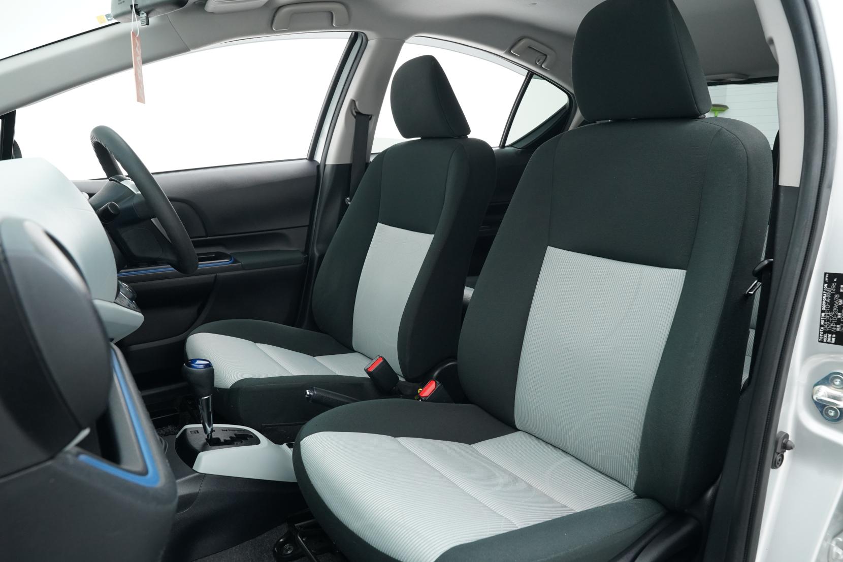 Toyota Aqua 1.5 S Push Start