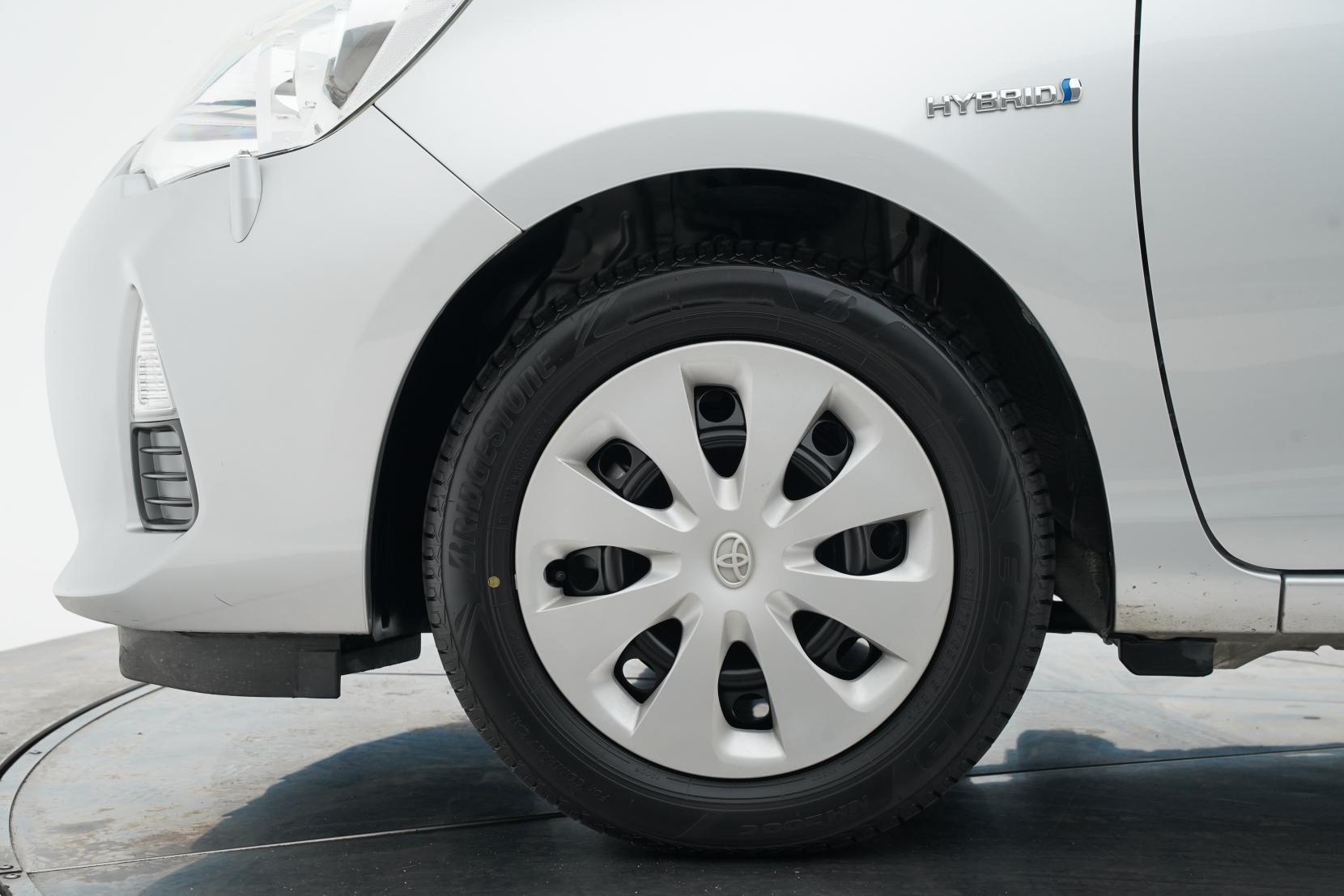 Toyota Aqua 1.5 S Push Start