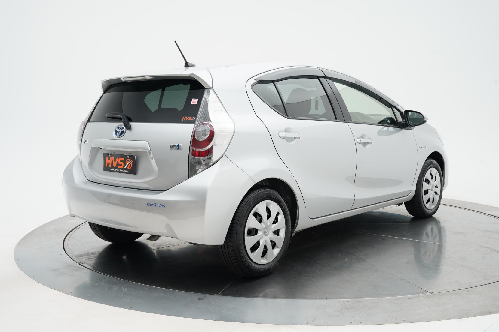 Toyota Aqua 1.5 S Push Start