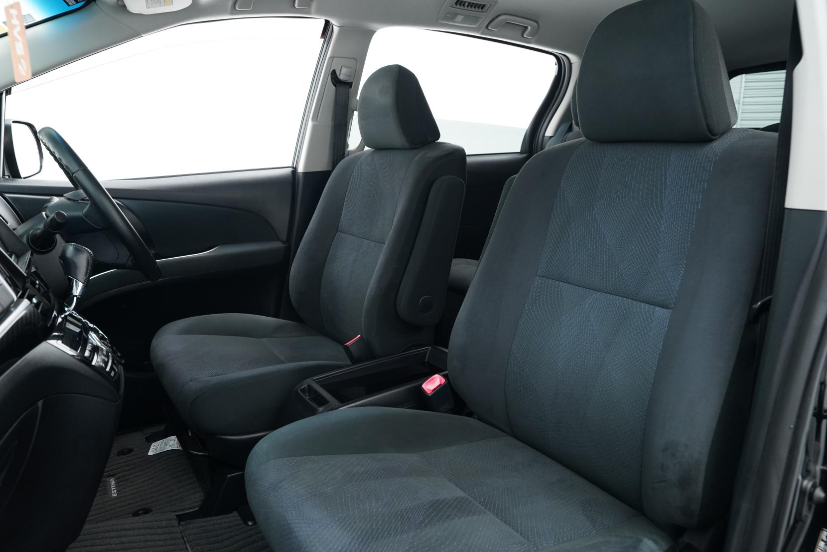 Toyota Estima 2.4 Aeras 7 Seater