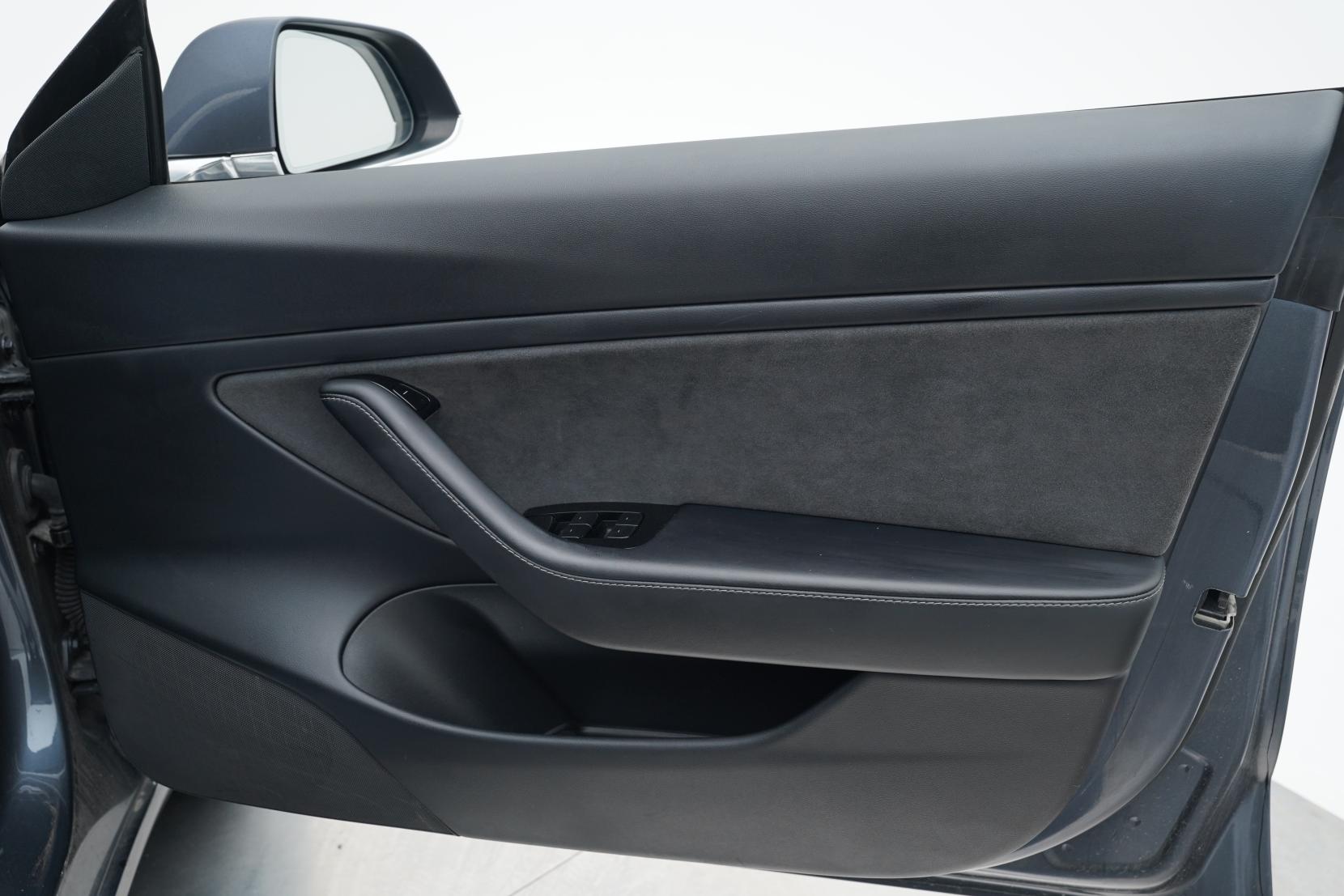Tesla Model 3 PERFORMANCE 350KW/EV Long Range
