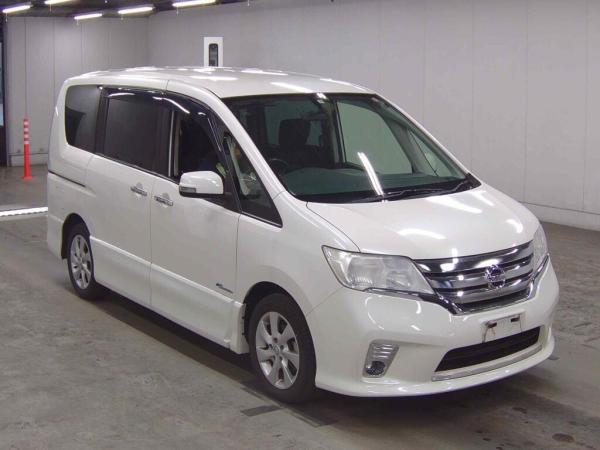 Nissan Serena 2000 Hybrid Highway