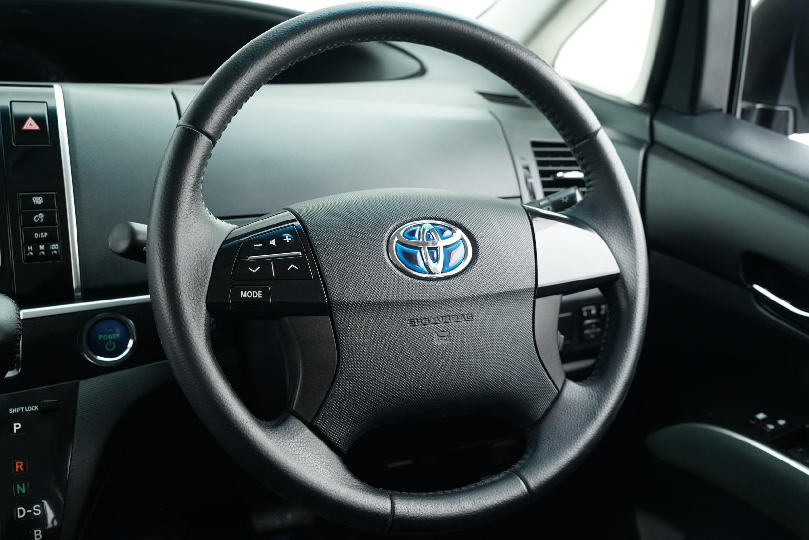 Toyota Estima 2.4 HYBRID AERAS 4WD