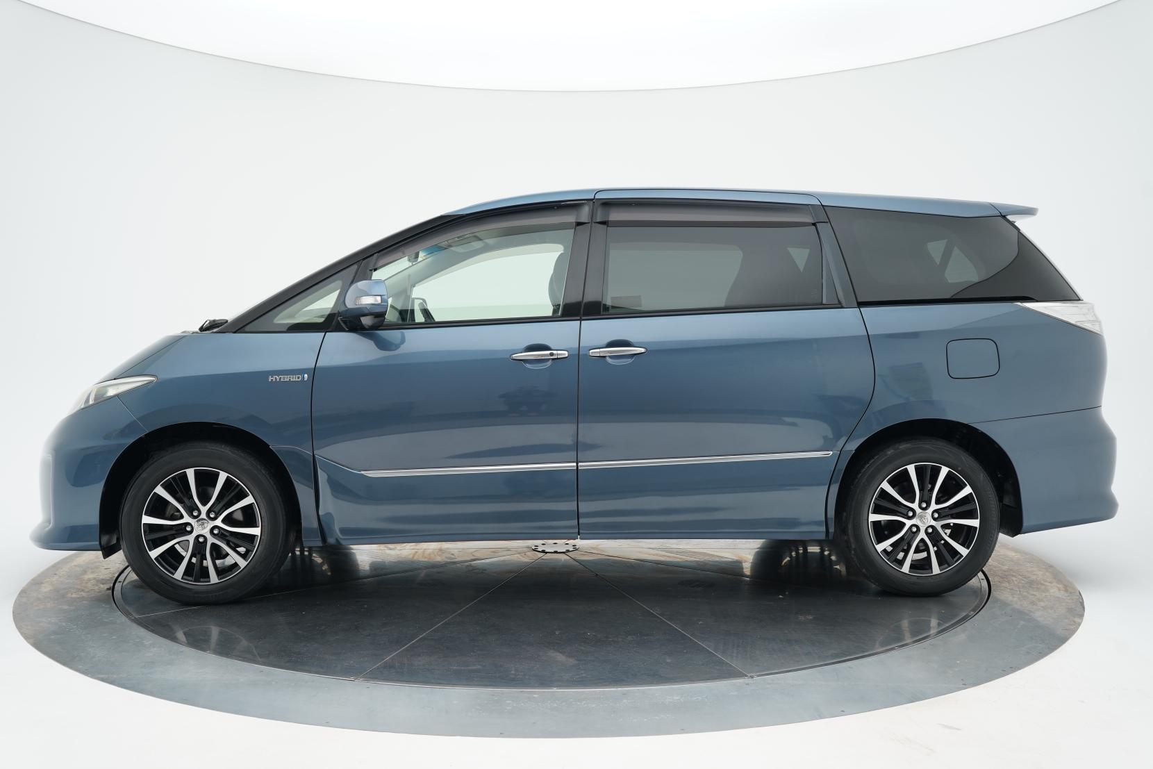 Toyota Estima 2.4 HYBRID AERAS 4WD
