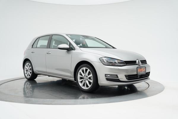 Volkswagen Golf 1.4 TSI High Line