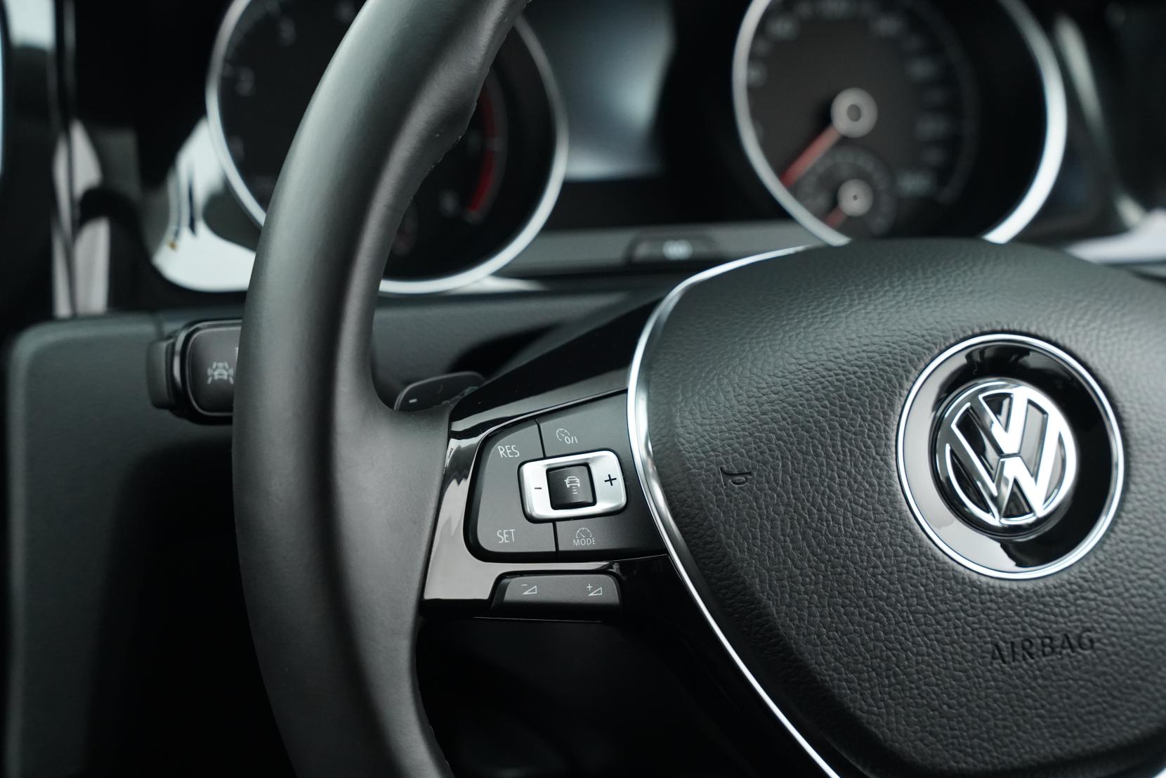 Volkswagen Golf 1.4 TSI High Line