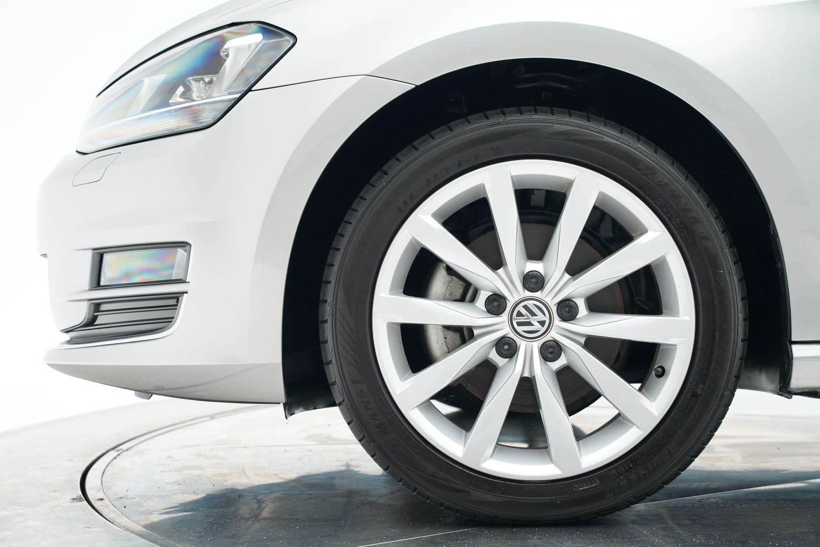 Volkswagen Golf 1.4 TSI High Line