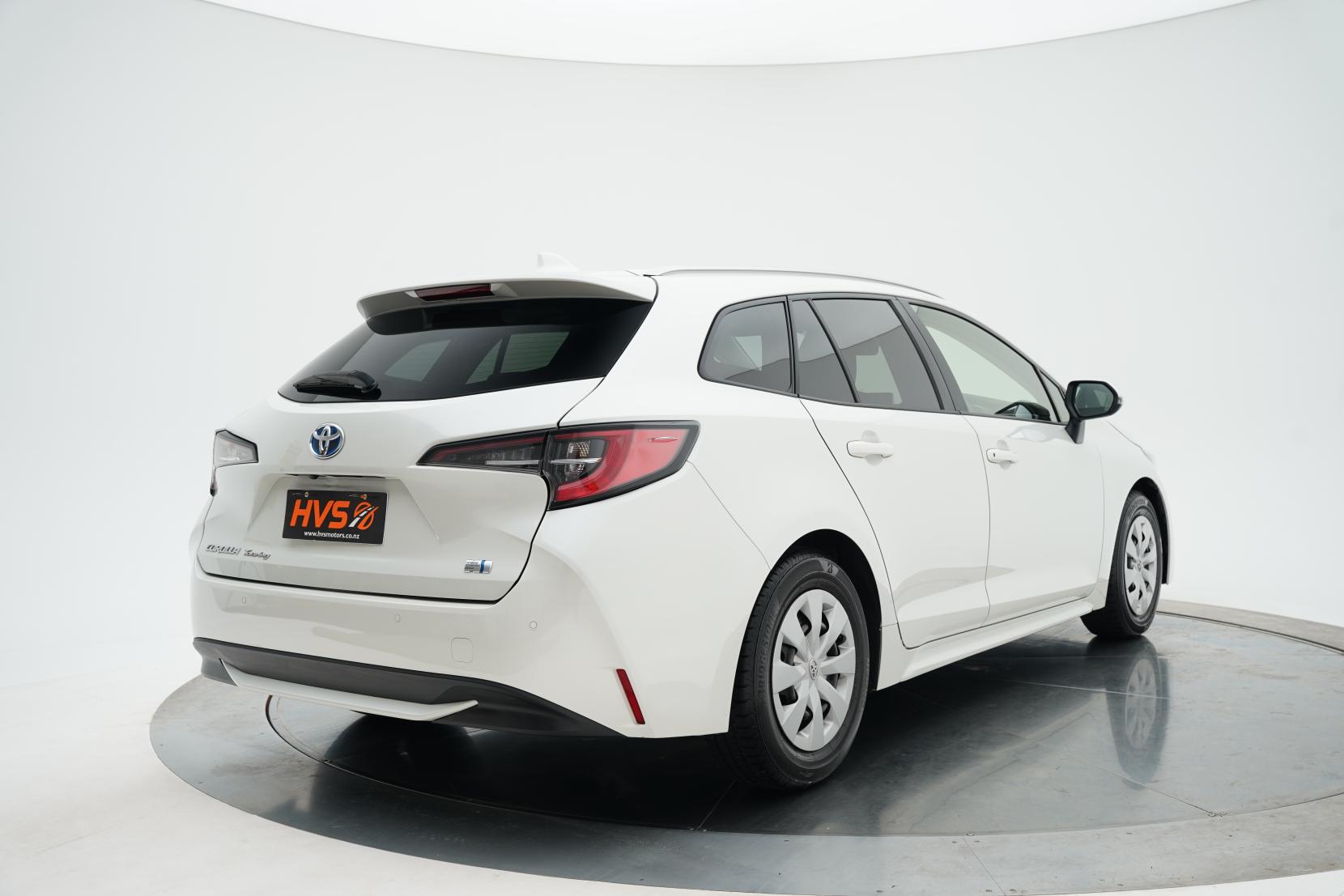 Toyota Corolla Touring Hybrid G-X