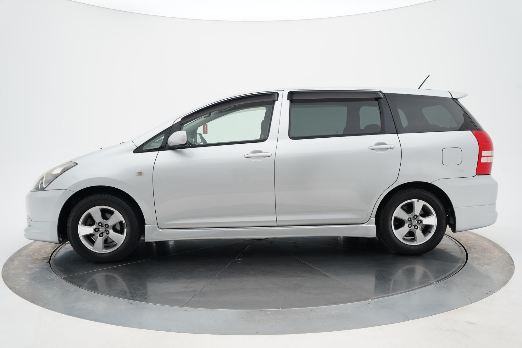 Toyota Wish 1.8