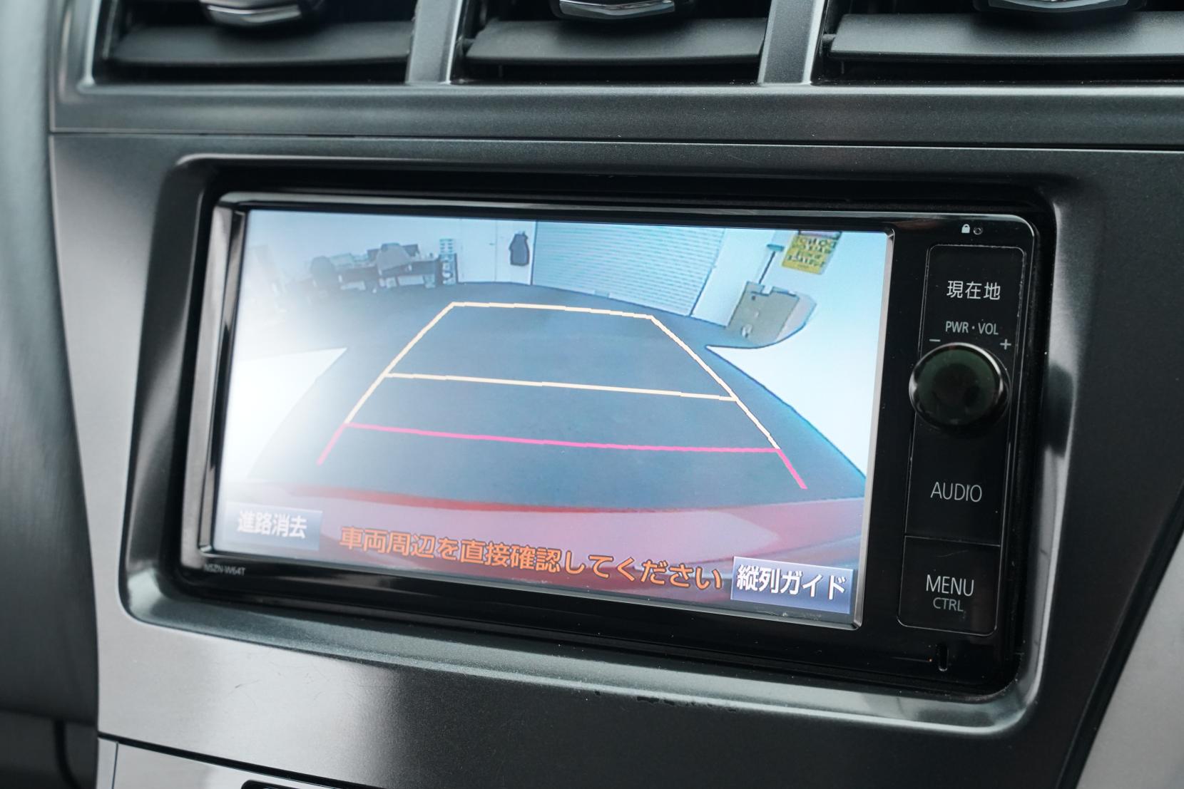 Toyota Prius Alpha S 5 Seater
