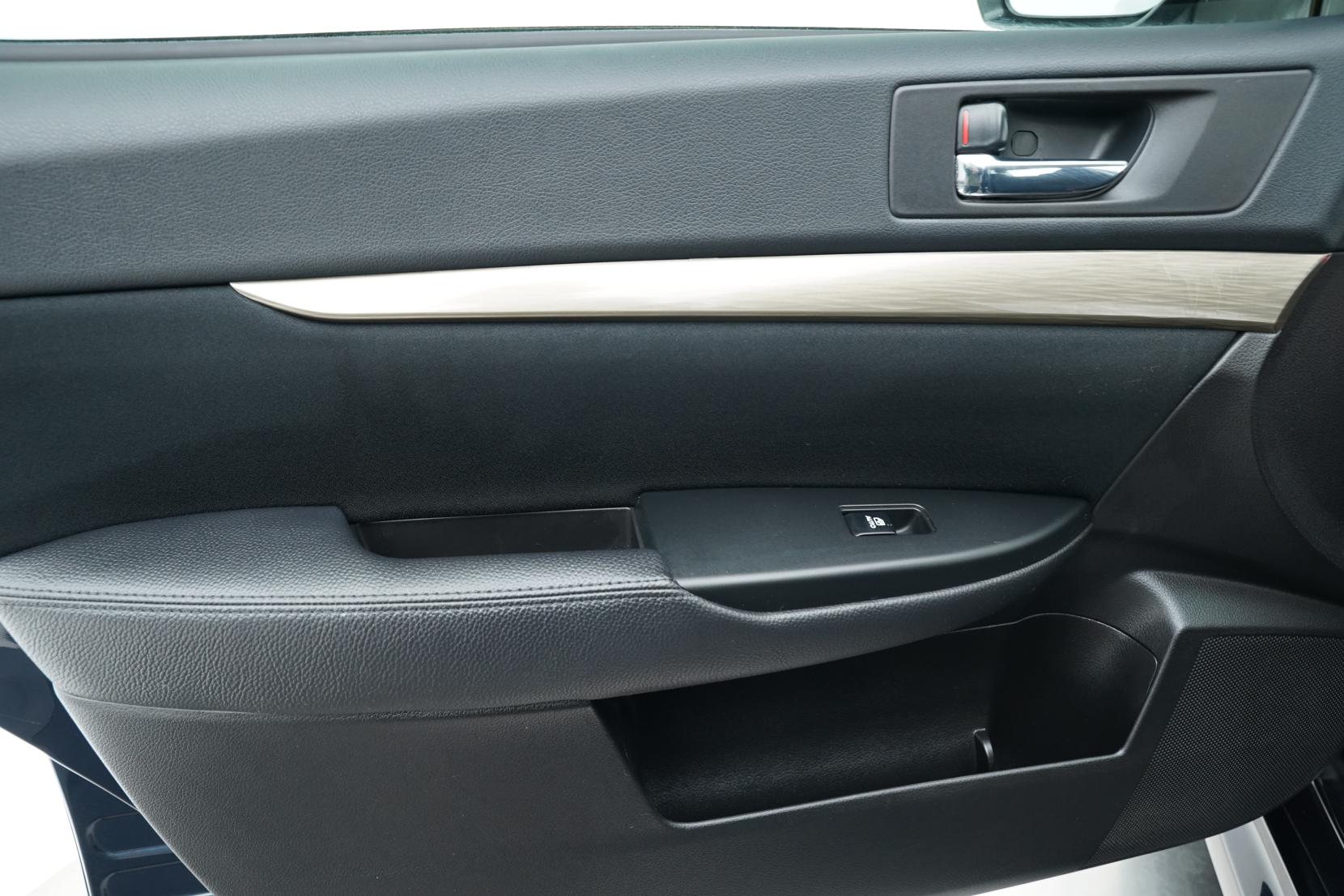 Subaru Legacy B4 2.5I EYESIGHT 4WD