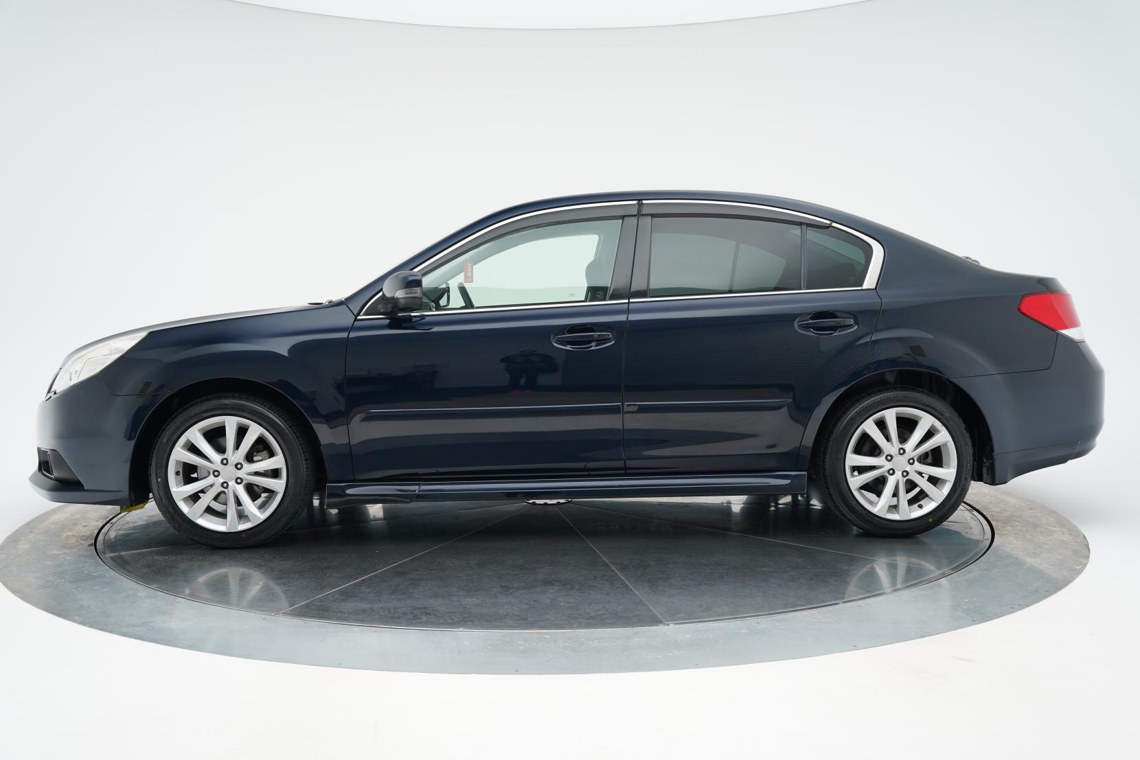 Subaru Legacy B4 2.5I EYESIGHT 4WD