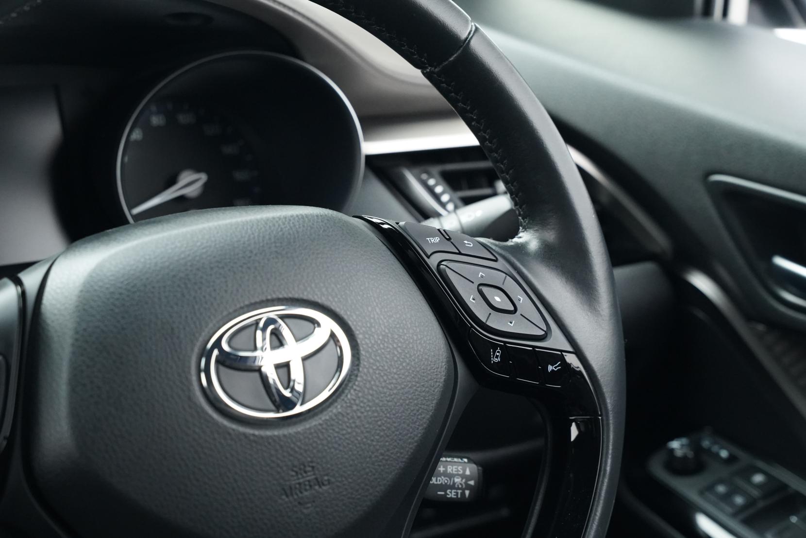 Toyota C-HR 1.8 G Hybrid Facelift
