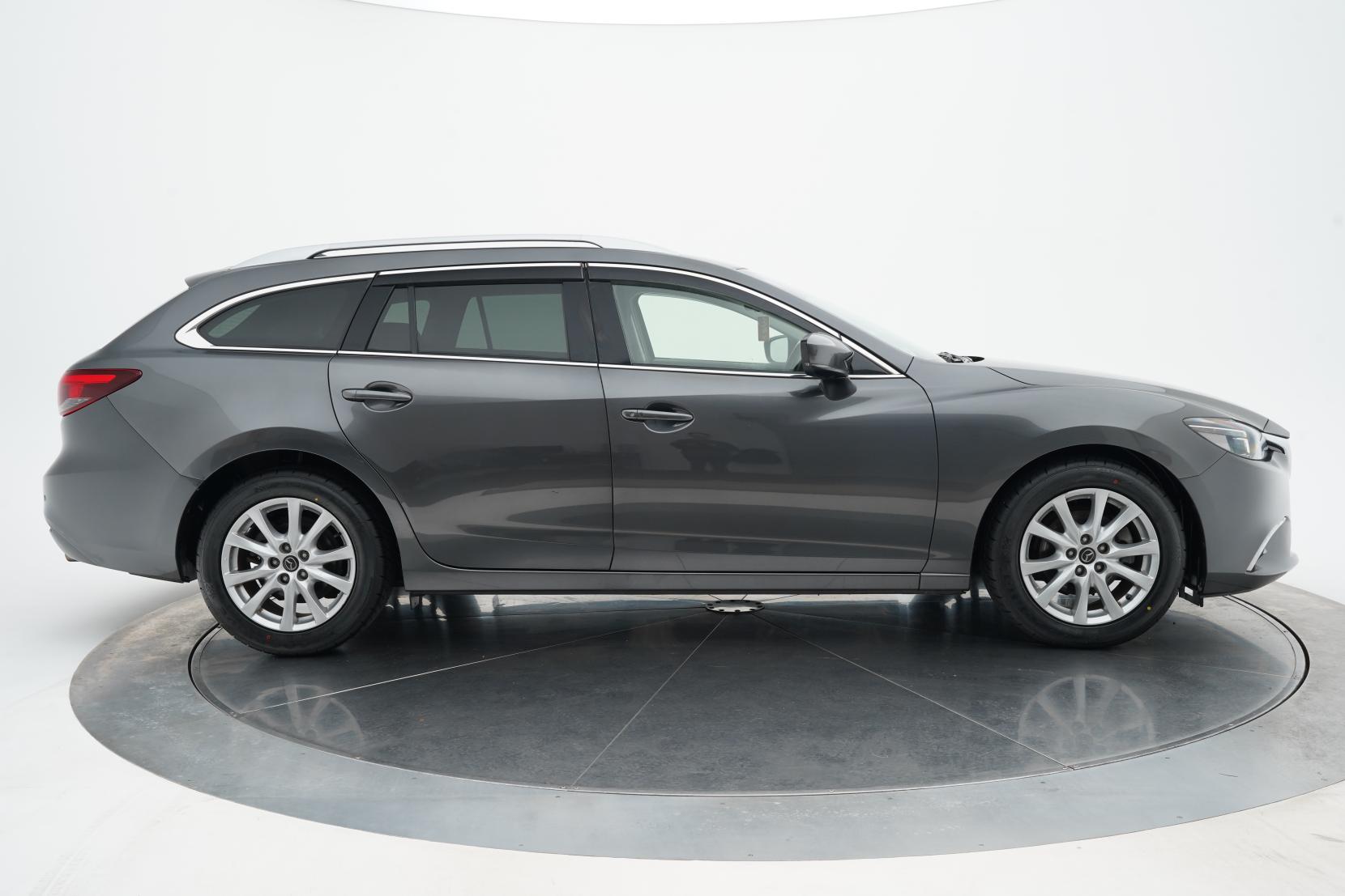 Mazda Atenza 2.0 WAGON 20S