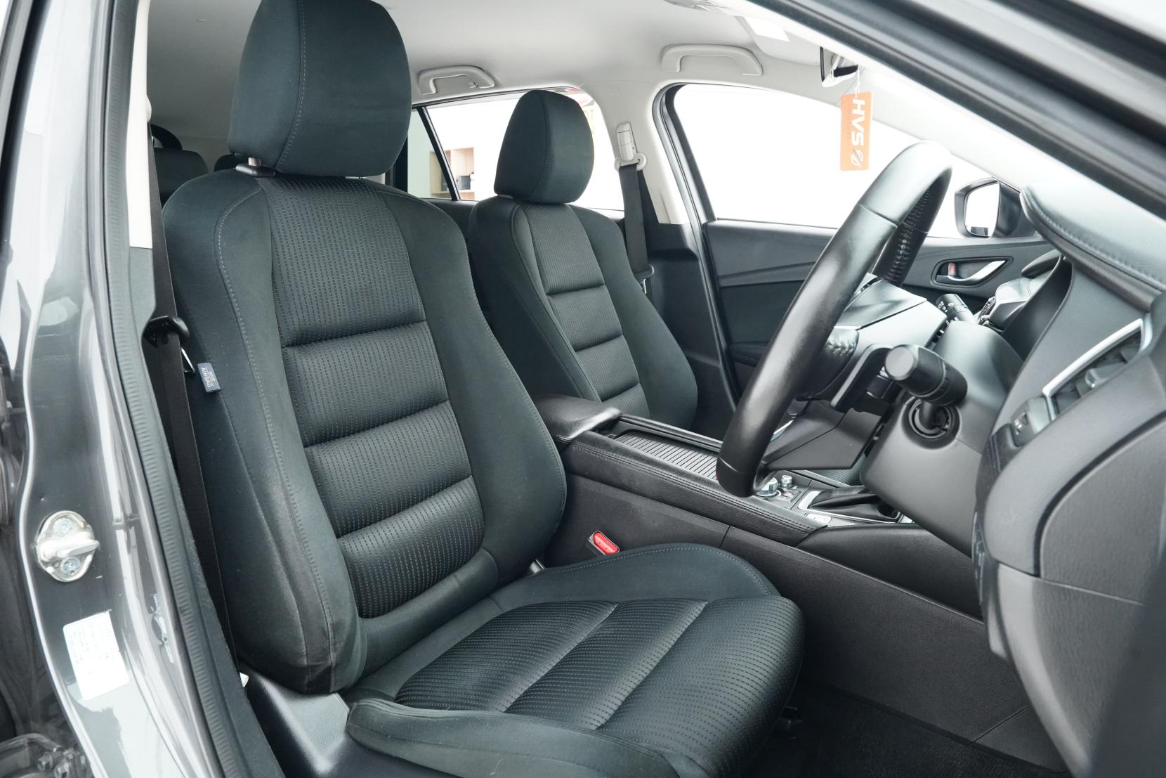 Mazda Atenza 2.0 WAGON 20S