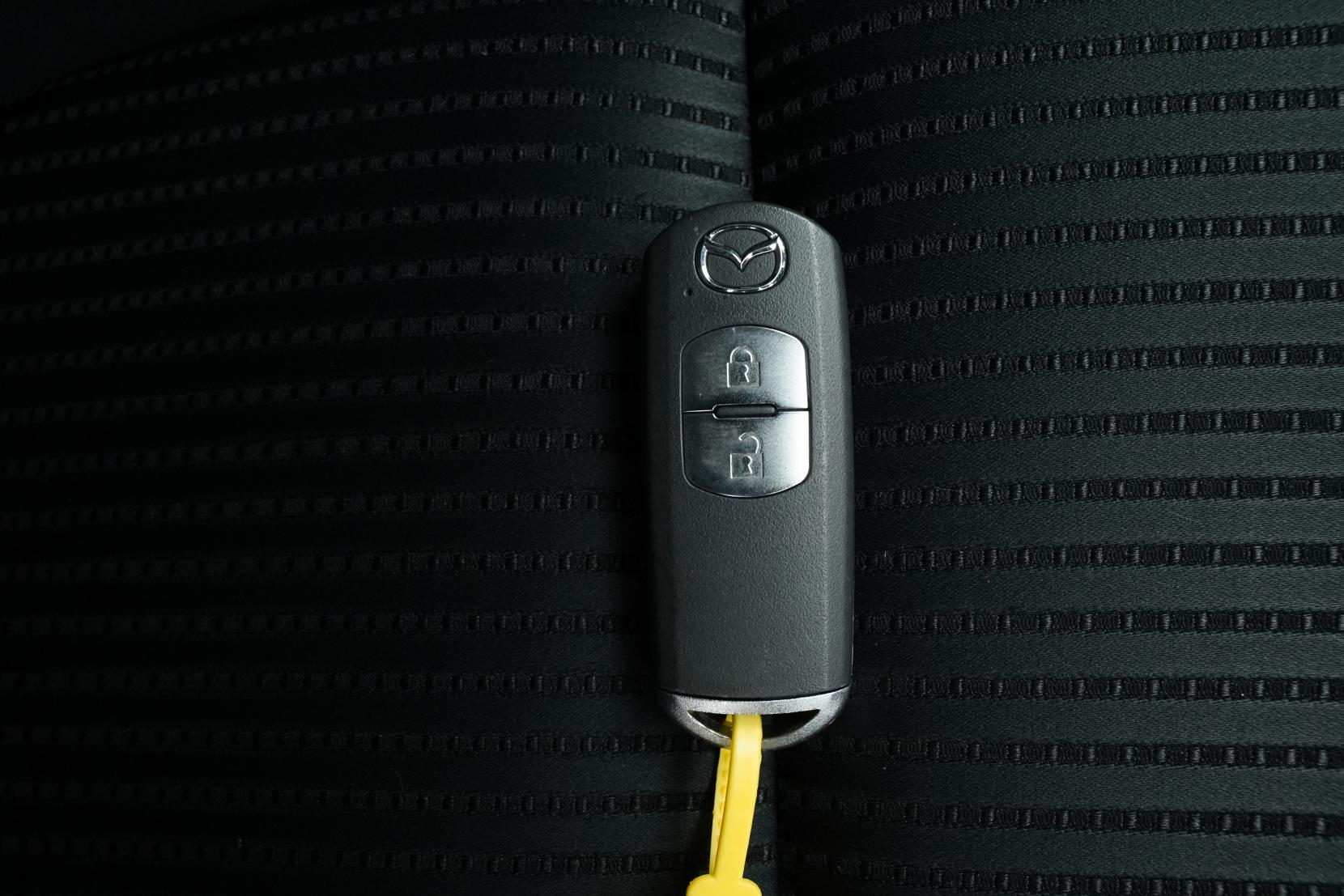 Mazda Atenza 2.0 WAGON 20S