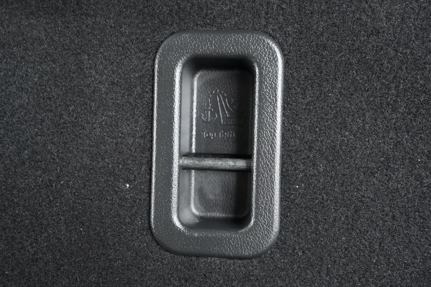 Mazda Atenza 2.0 WAGON 20S