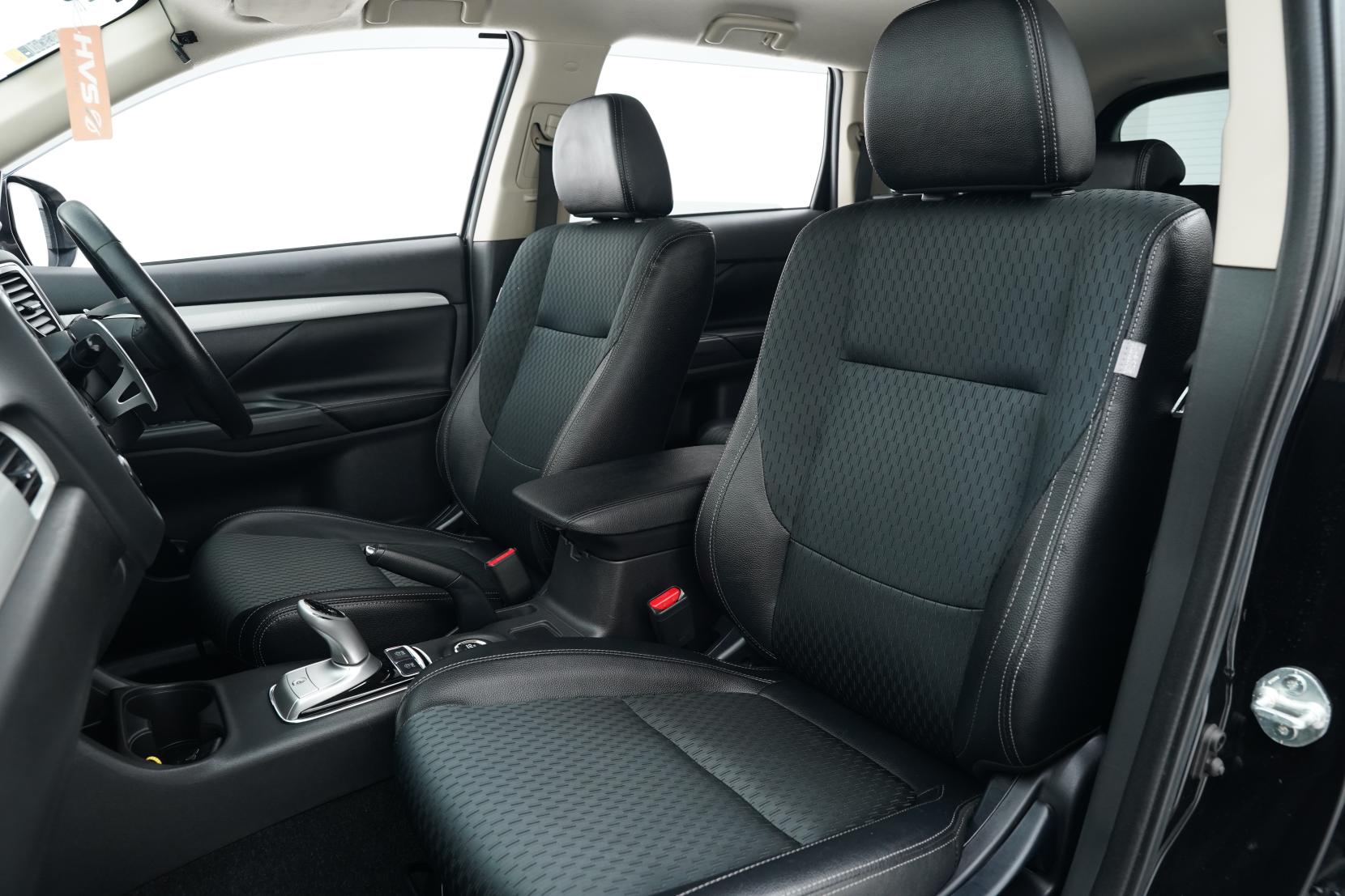 Mitsubishi Outlander 2.0 PHEV G SAFETY PKG