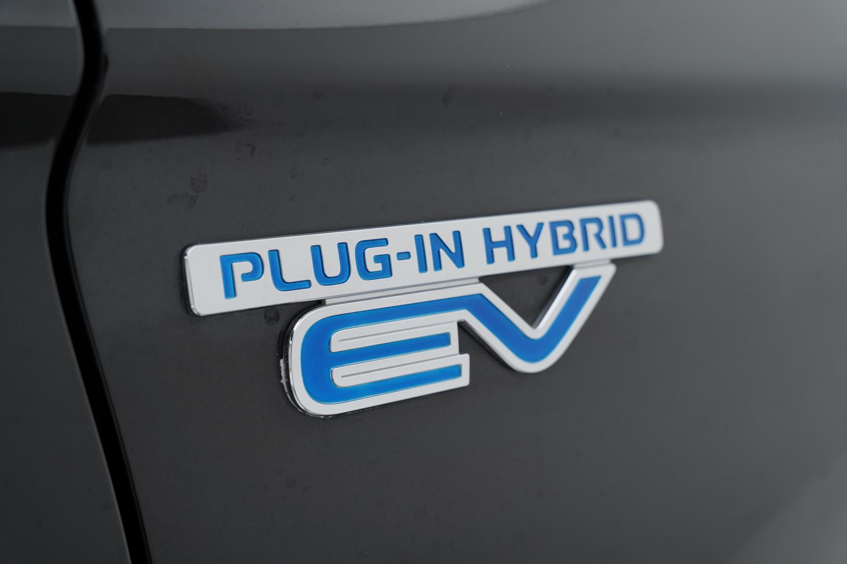 Mitsubishi Outlander 2.0 PHEV G SAFETY PKG