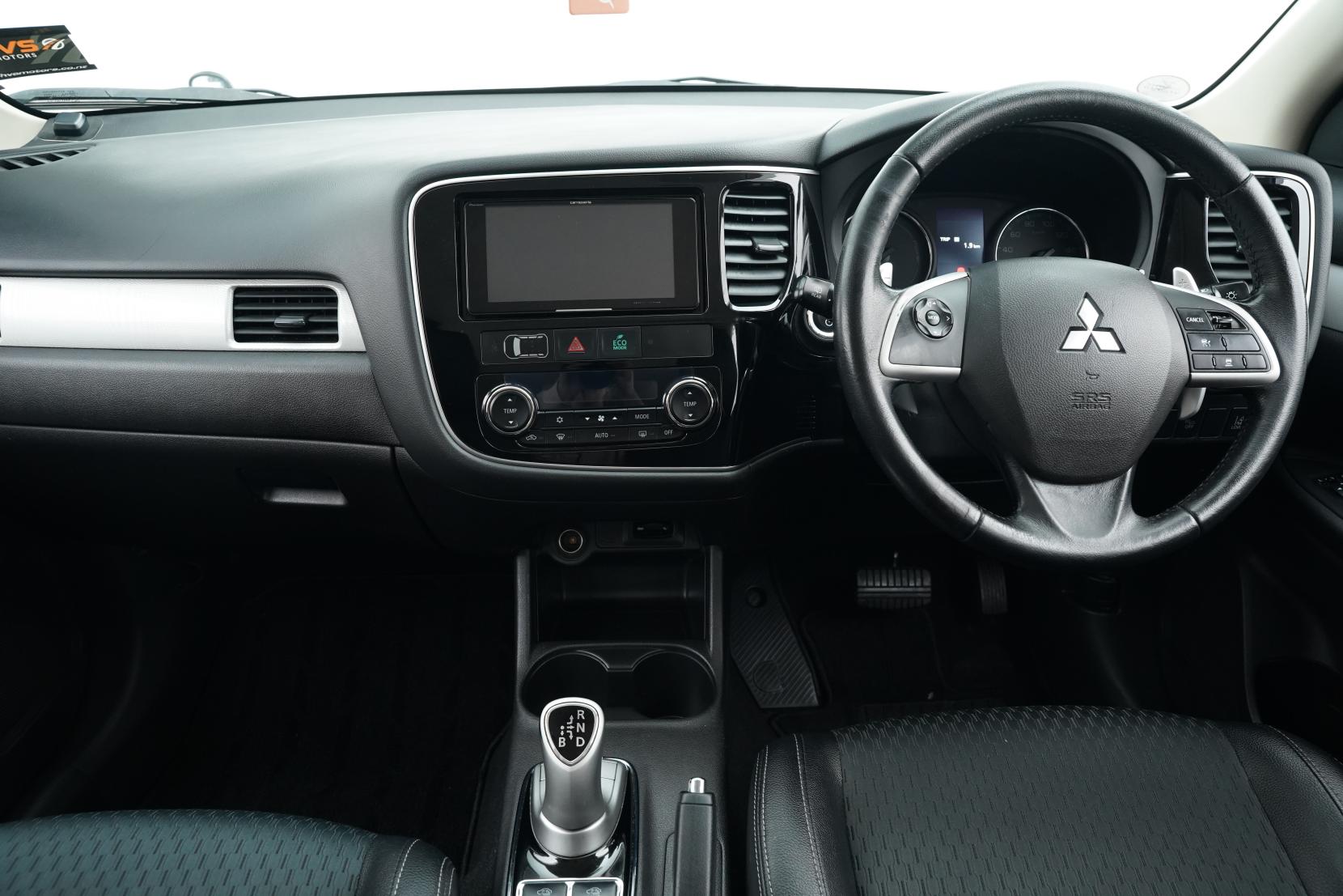 Mitsubishi Outlander 2.0 PHEV G SAFETY PKG