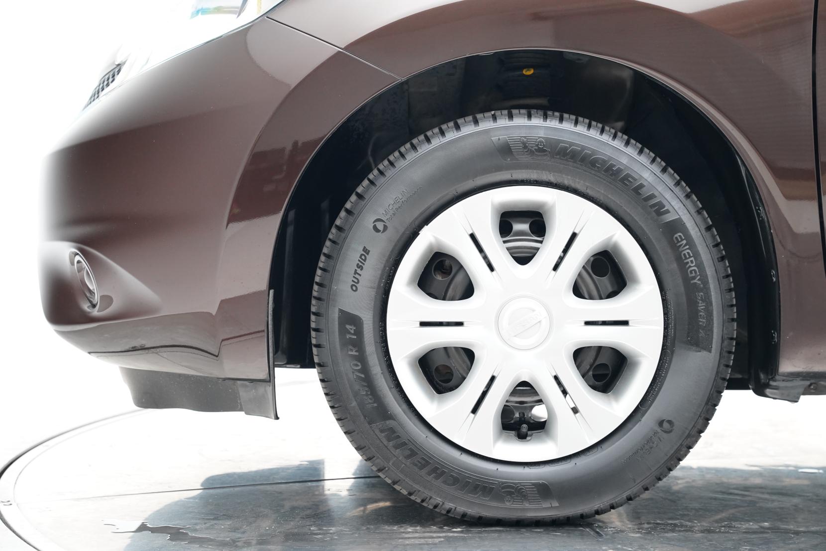 Nissan Note (2004–present) 1.2 X V SELECTION