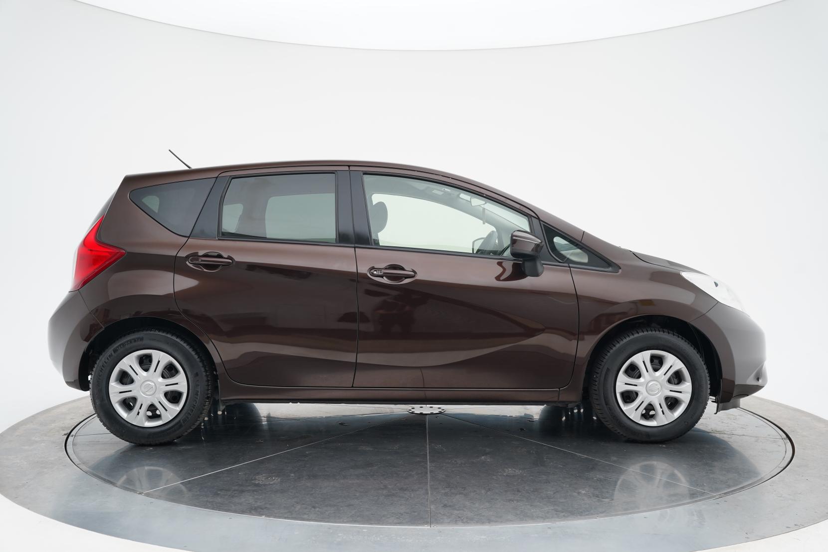 Nissan Note (2004–present) 1.2 X V SELECTION