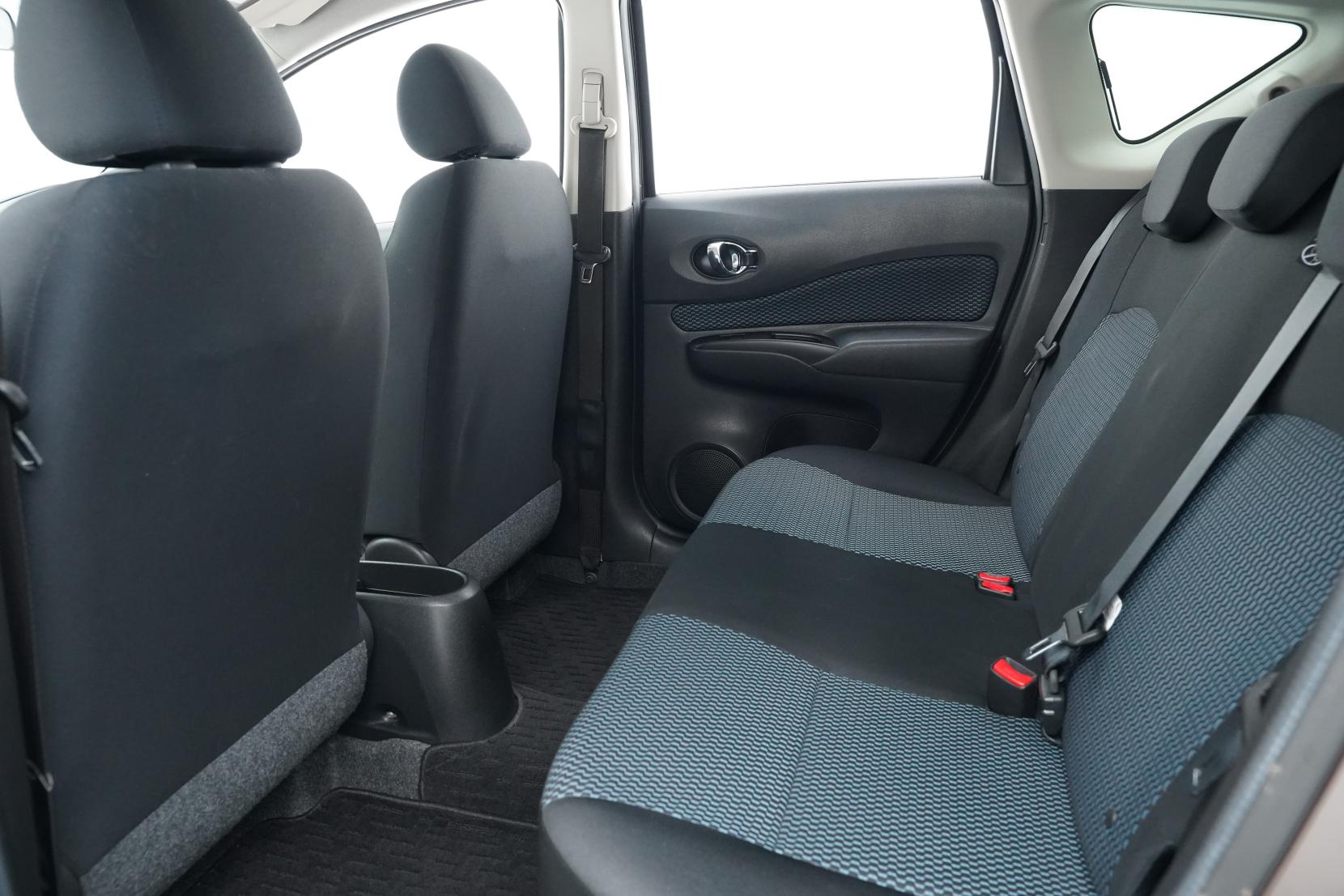 Nissan Note (2004–present) 1.2 X V SELECTION