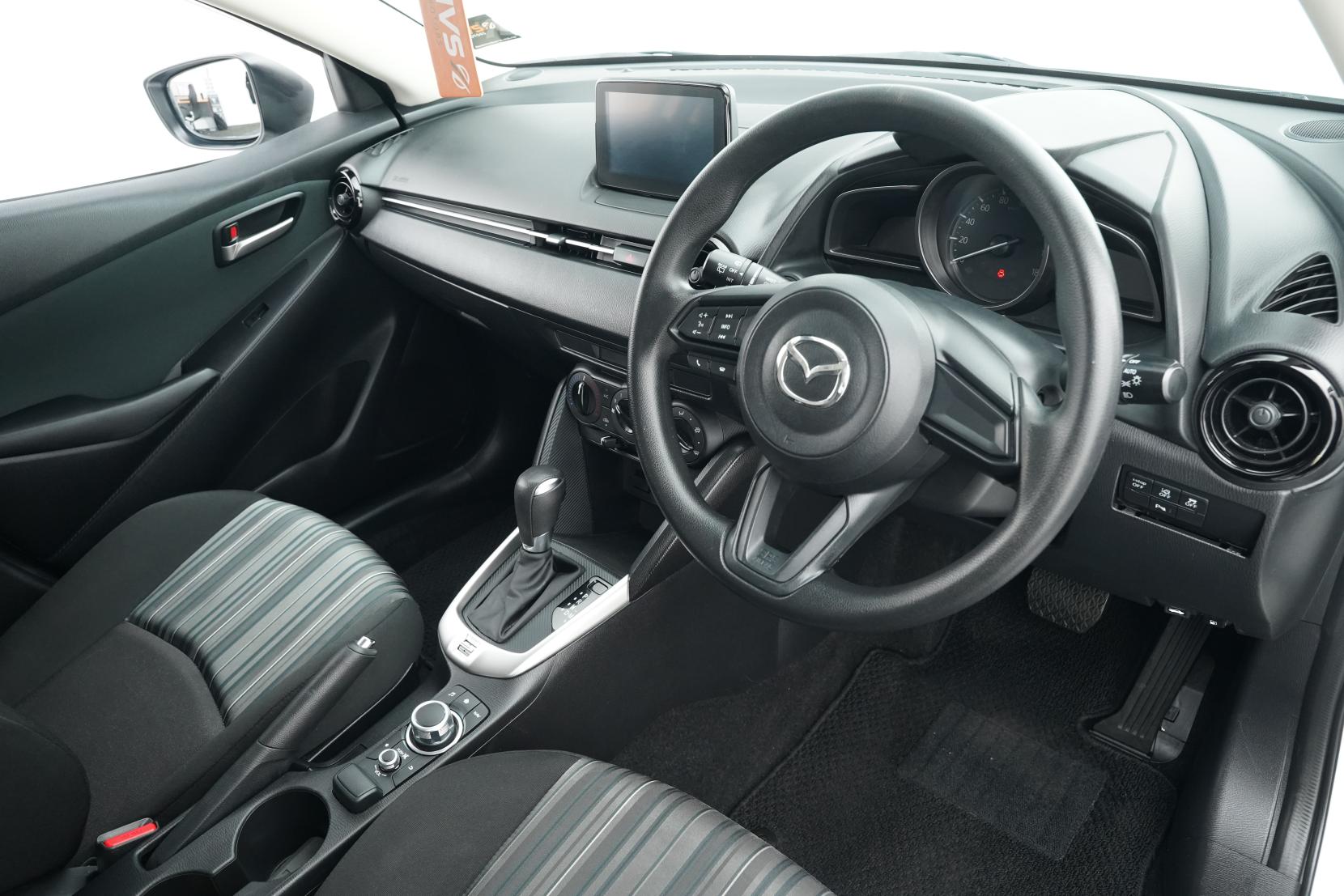 Mazda Demio 15C