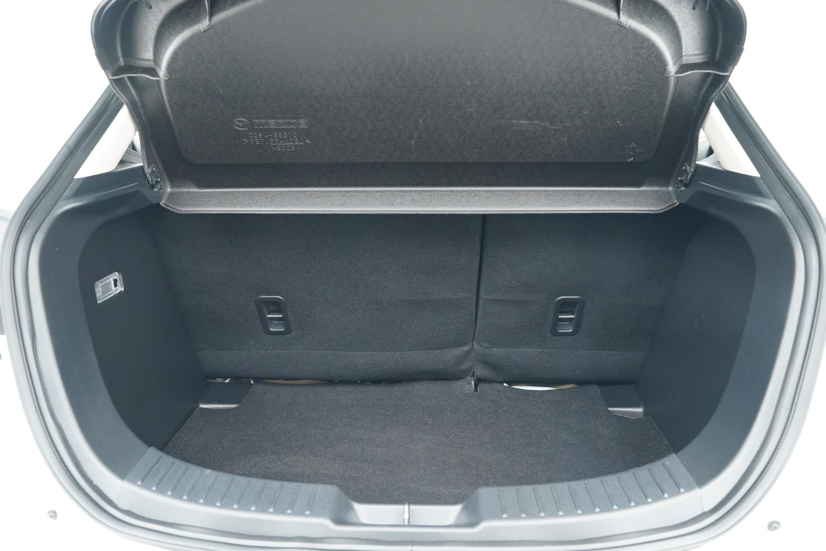 Mazda Demio 15C