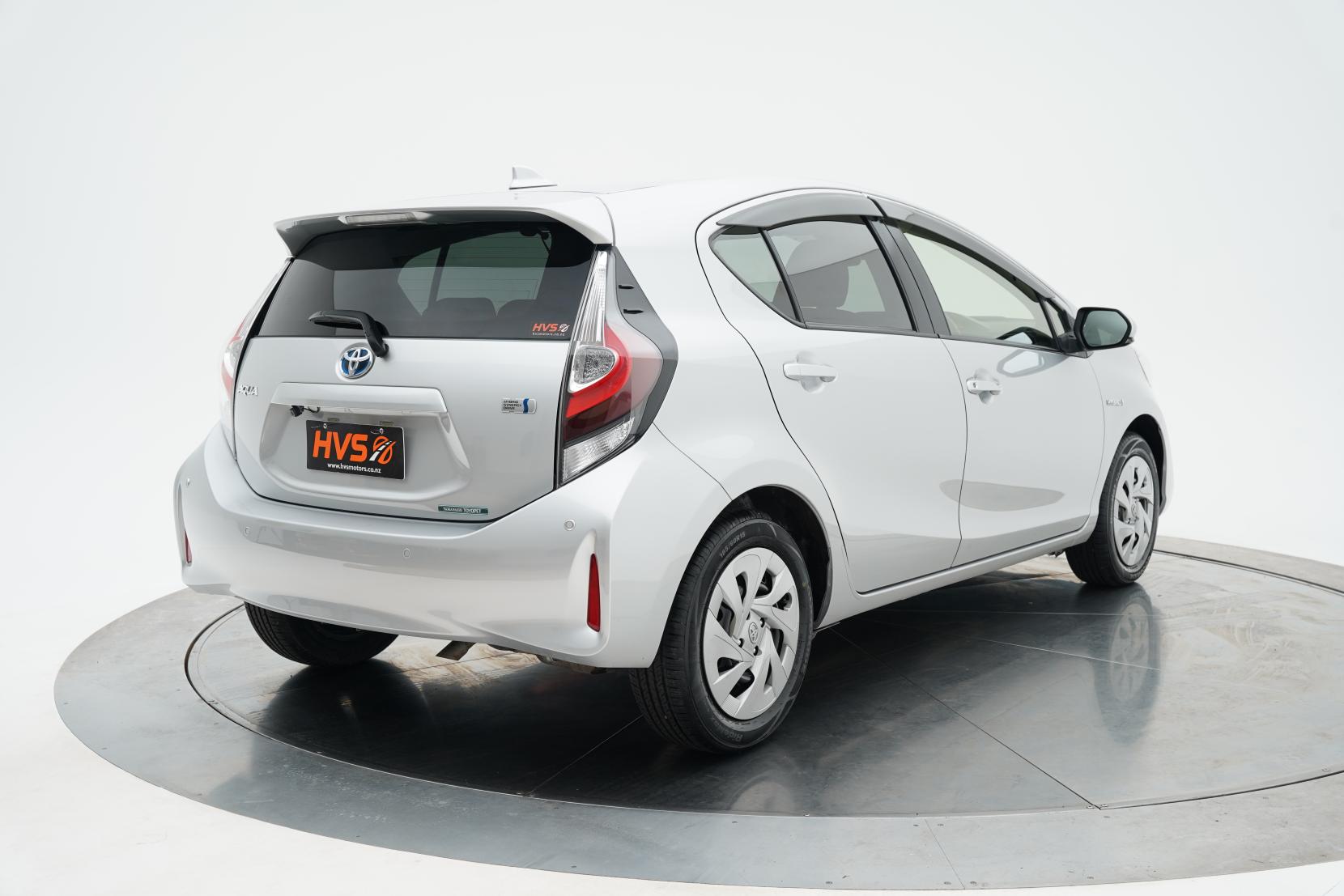 Toyota Aqua Hybrid G Push Start