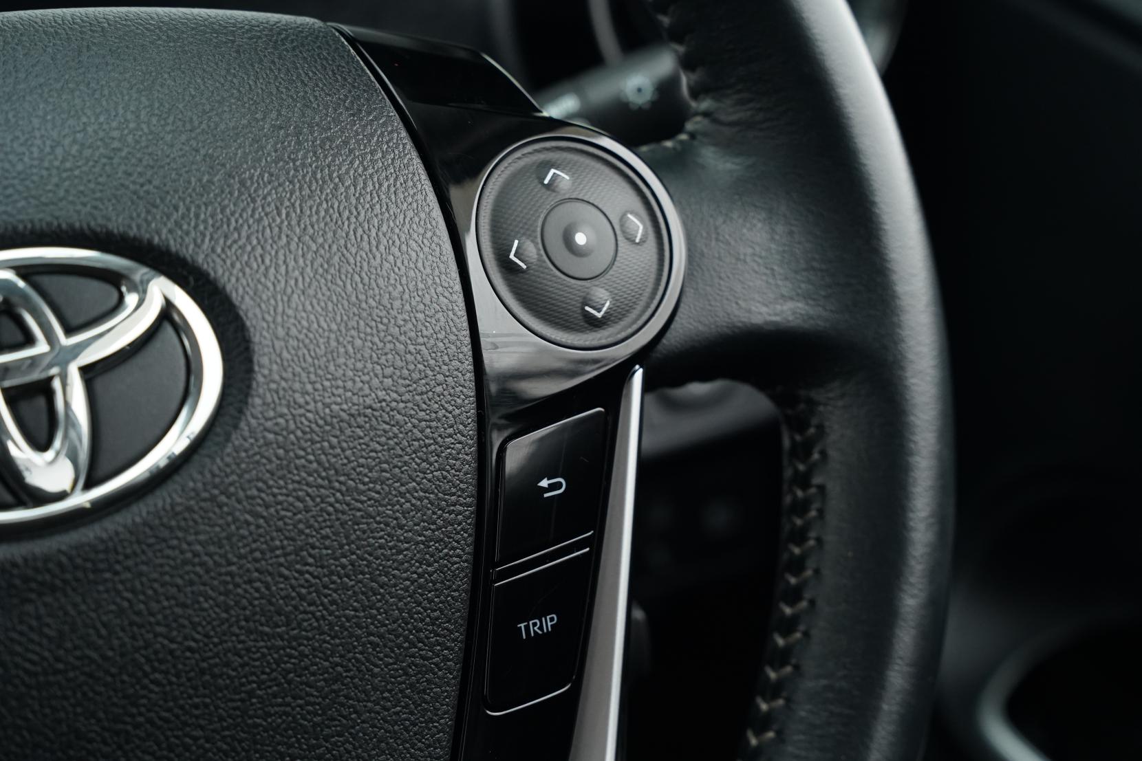 Toyota Aqua Hybrid G Push Start