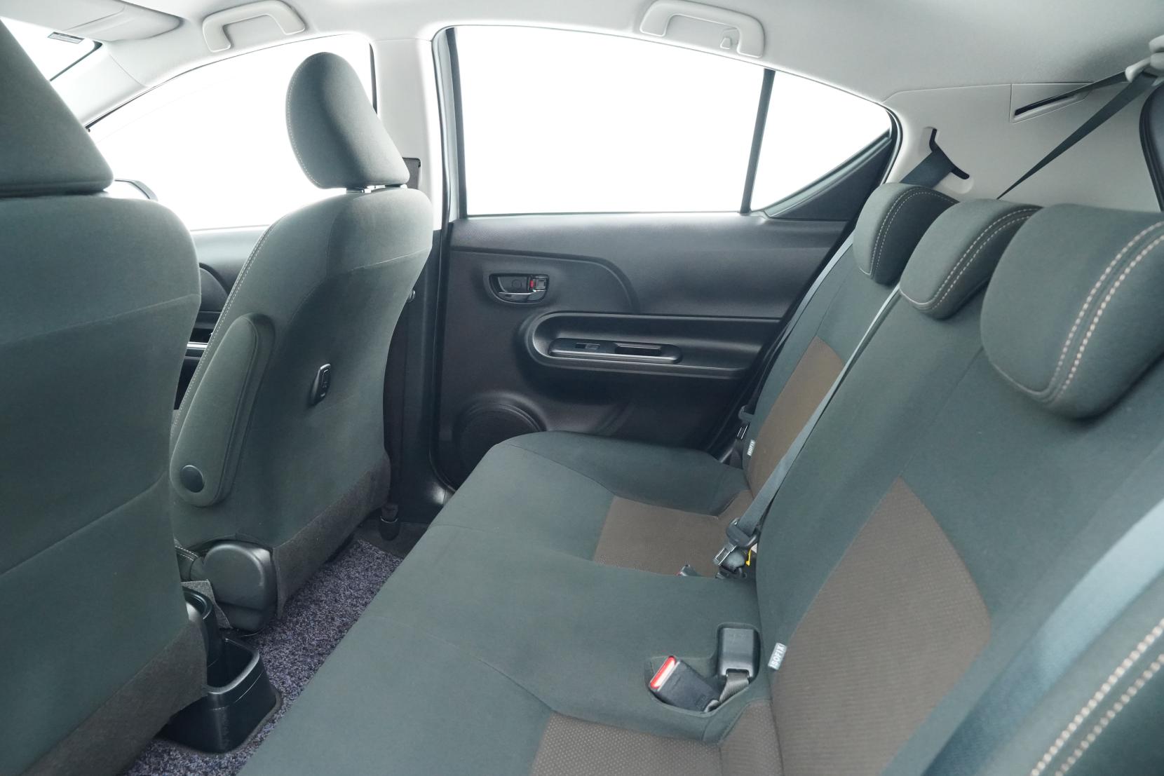 Toyota Aqua Hybrid G Push Start