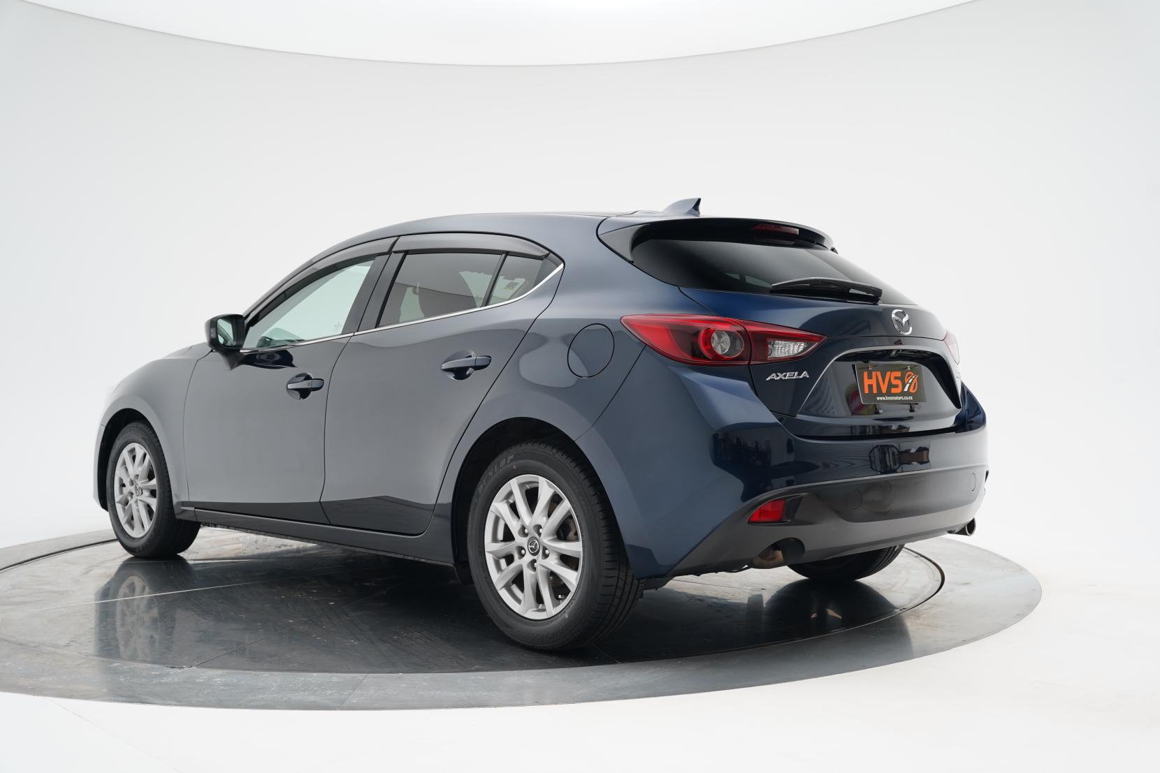 Mazda Axela 1.5 SPORT 15S TOURING
