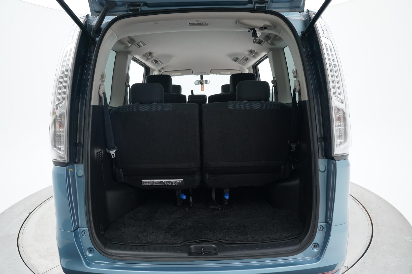 Nissan Serena 2.0 20X S-Hybrid