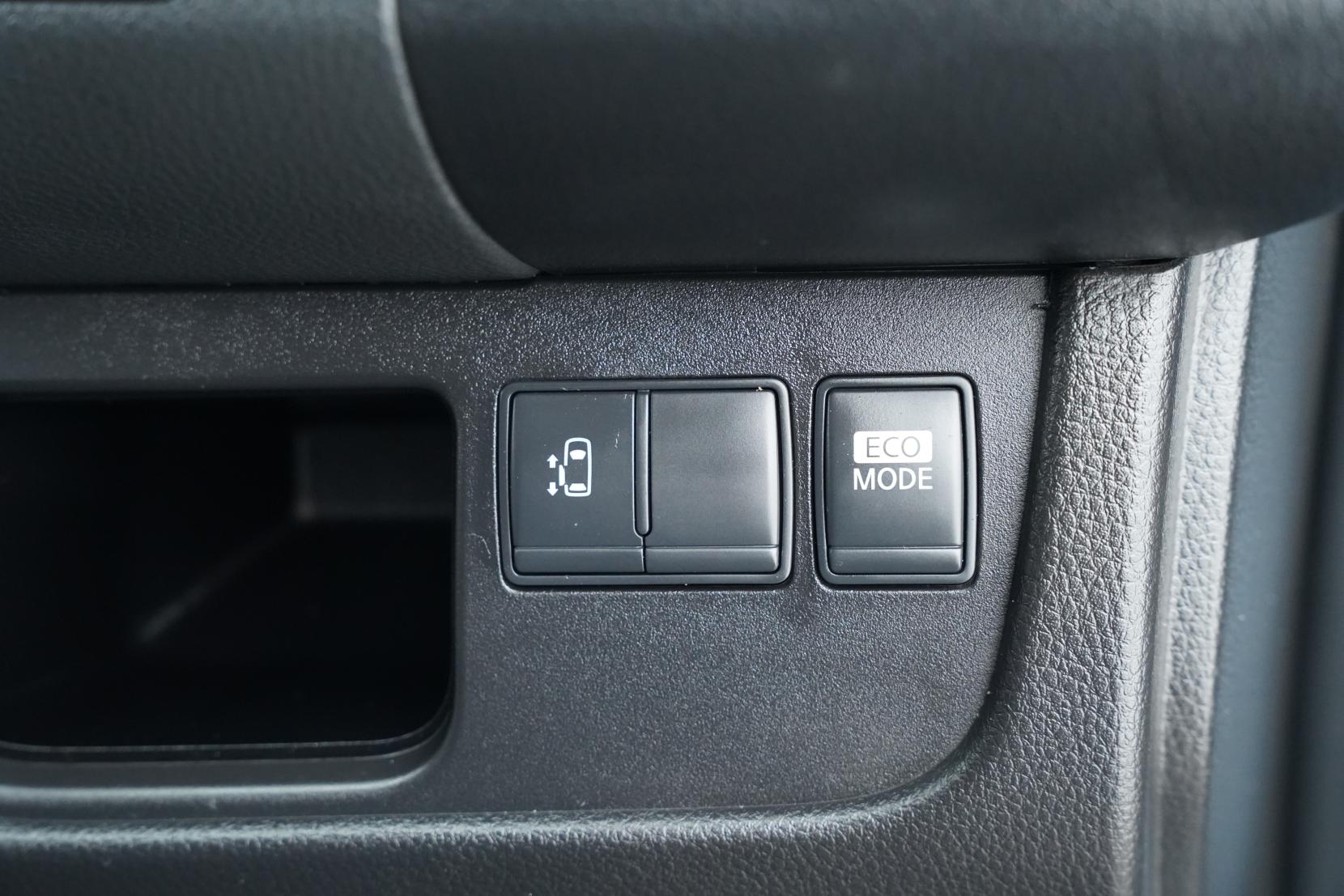 Nissan Serena 2.0 20X S-Hybrid