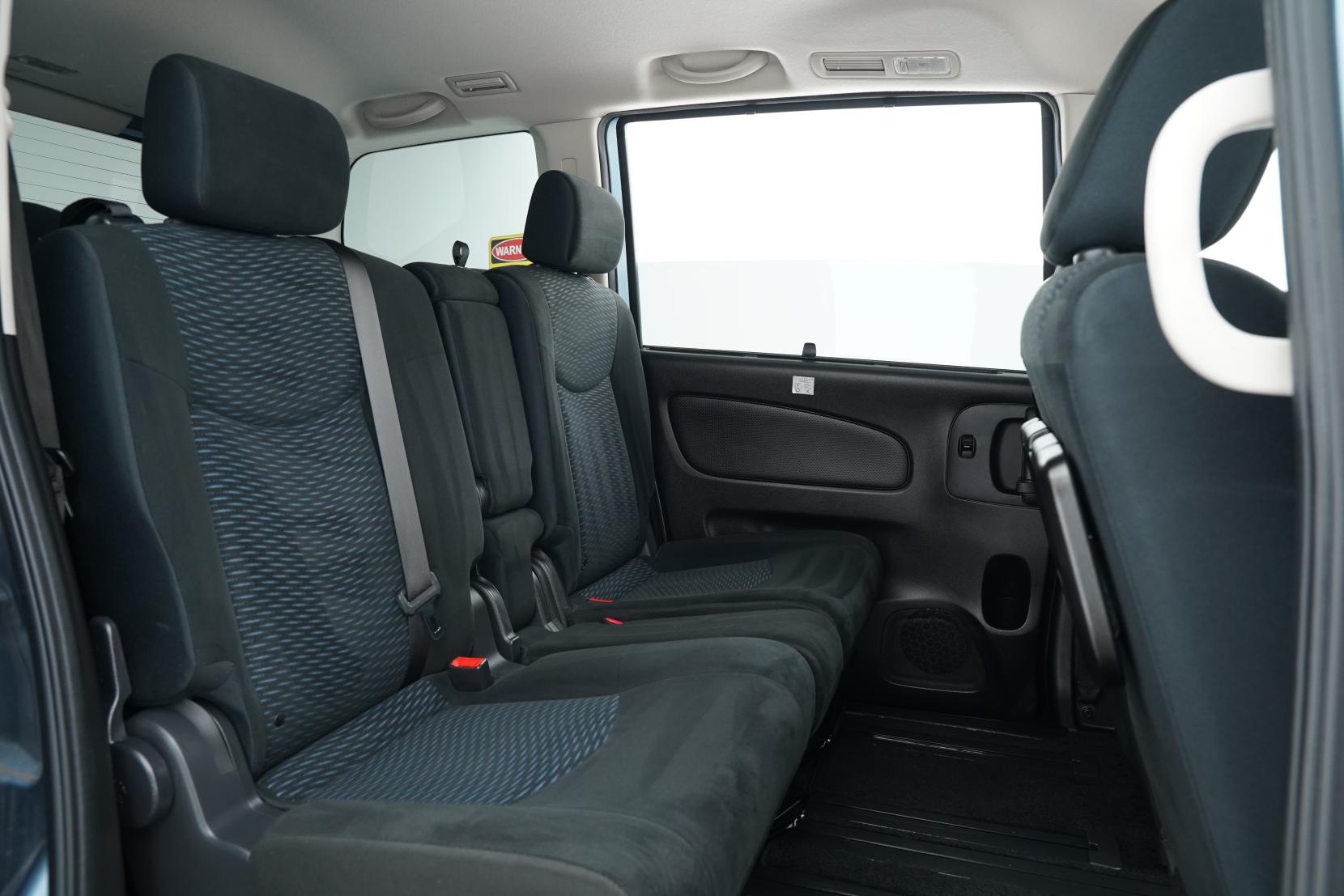 Nissan Serena 2.0 20X S-Hybrid