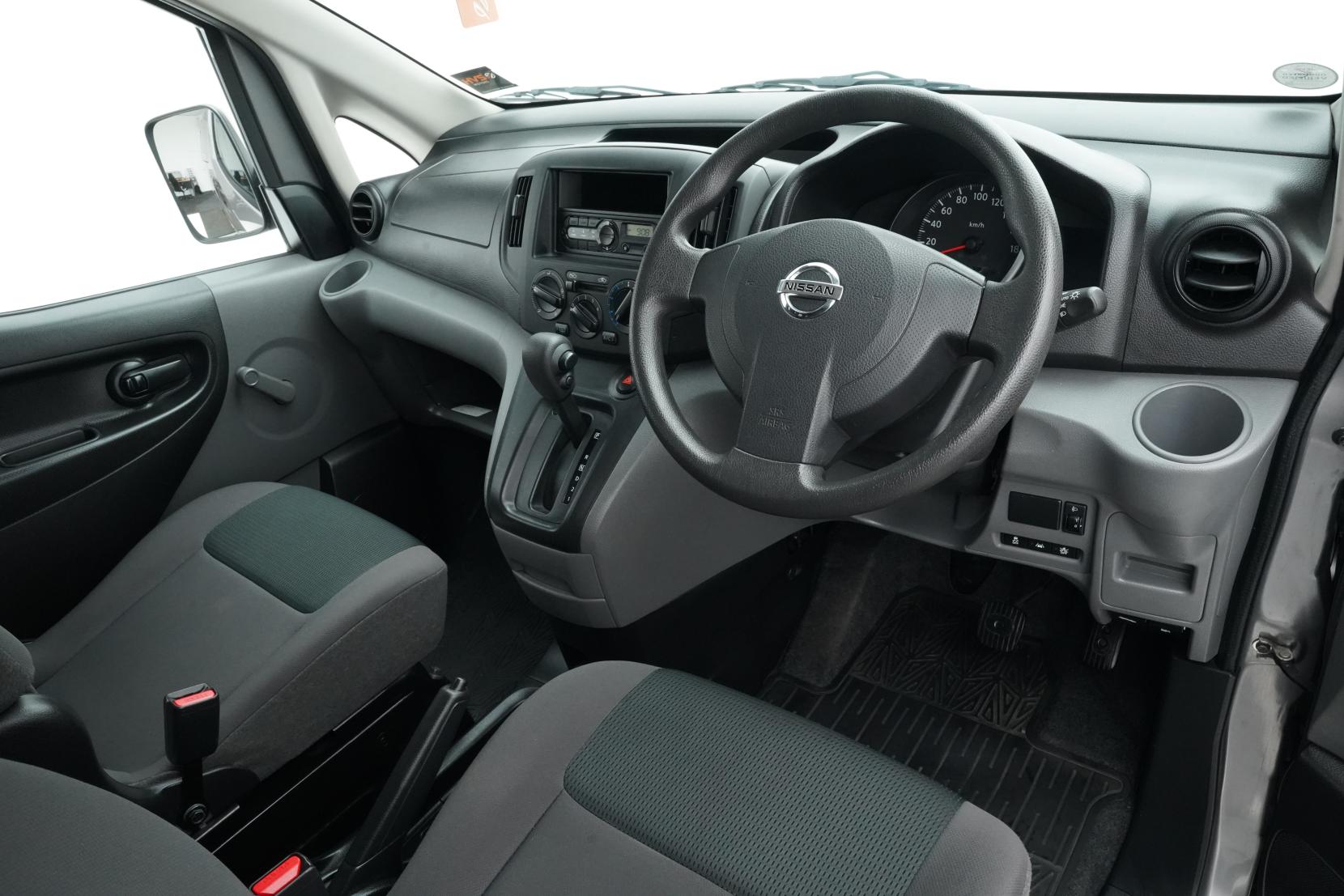 Nissan NV200 VANETTE Model 1.6 DX