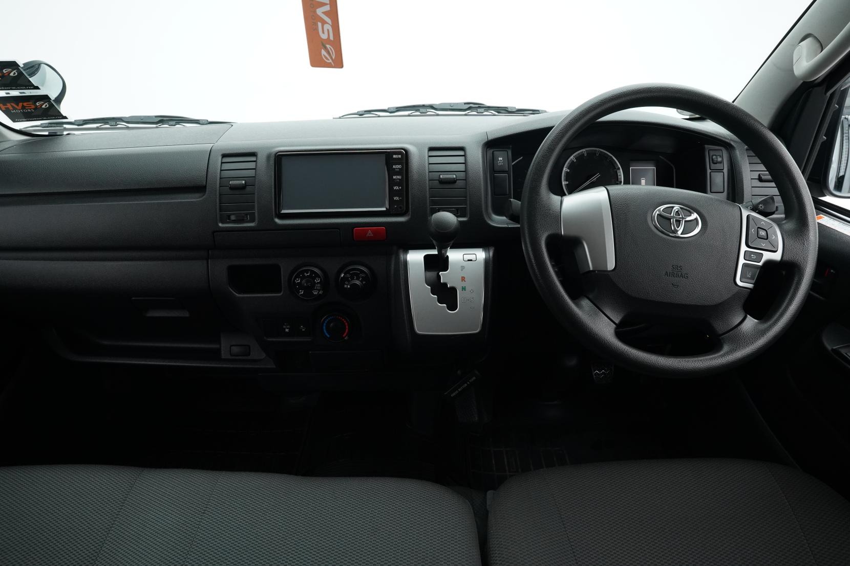 Toyota Hiace 2.8 2.8TD Dual Slider 5 Door