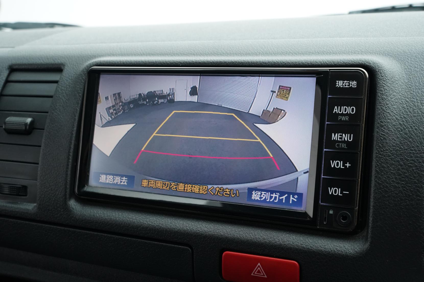 Toyota Hiace 2.8 2.8TD Dual Slider 5 Door