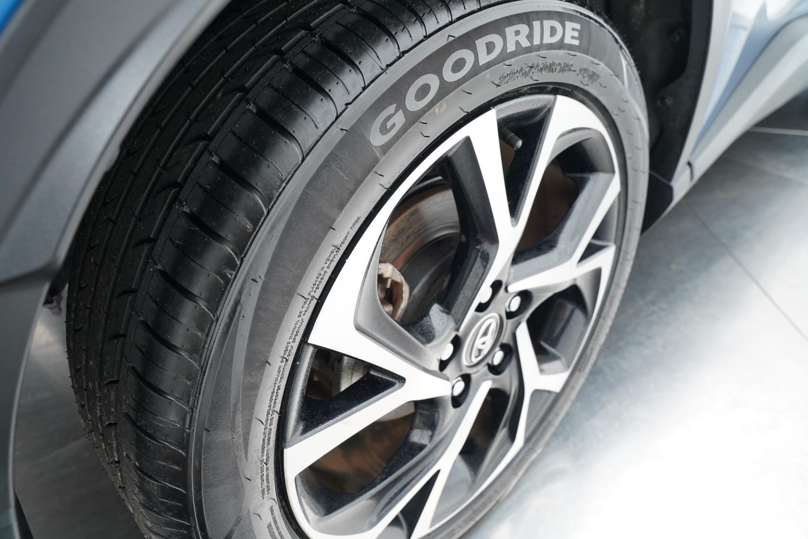 Toyota C-HR 1.8 G Hybrid