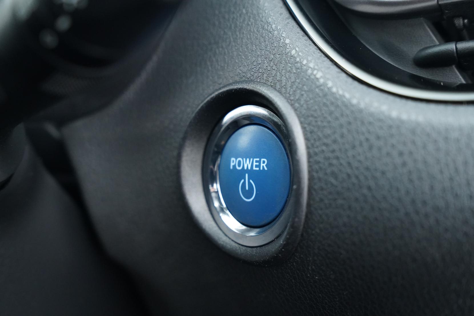 Toyota C-HR 1.8 G Hybrid