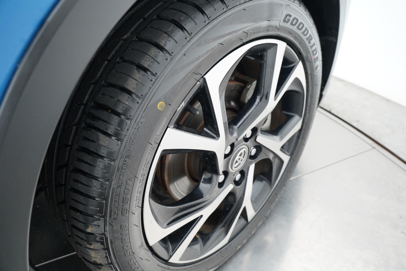 Toyota C-HR 1.8 G Hybrid