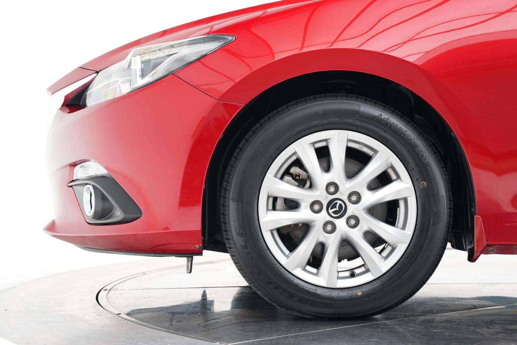Mazda Axela 2.0 Hybrid S
