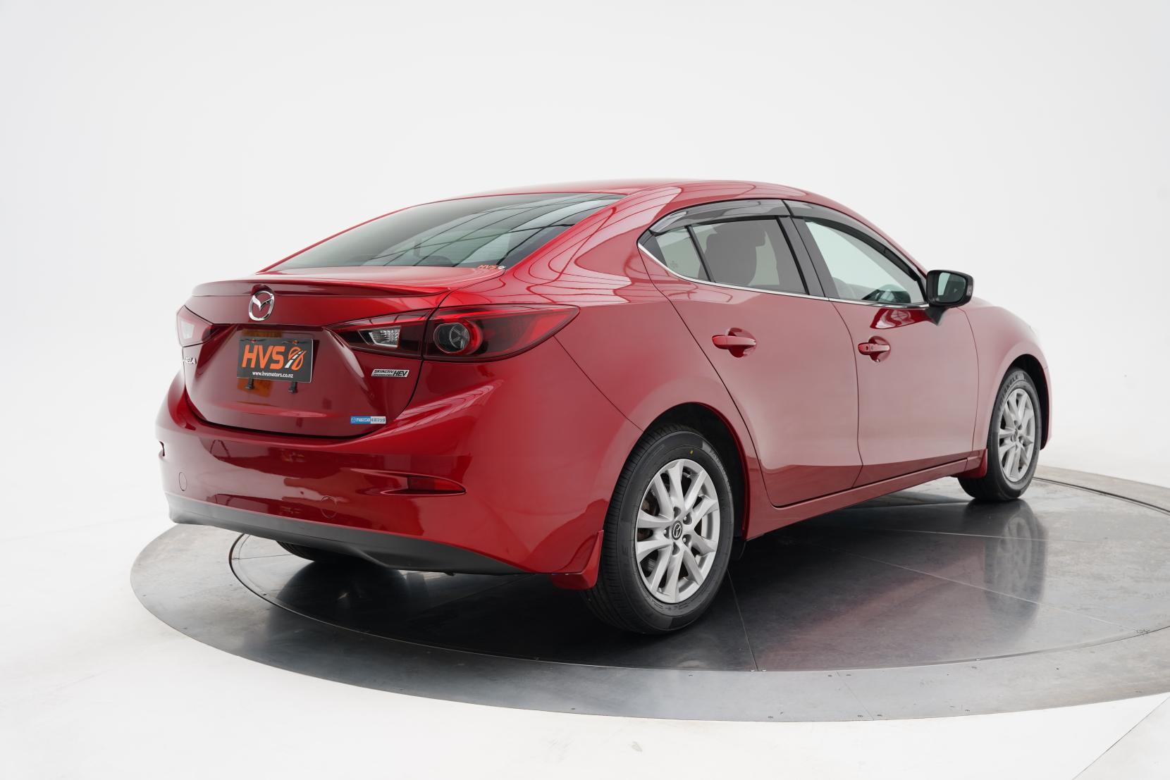 Mazda Axela 2.0 Hybrid S