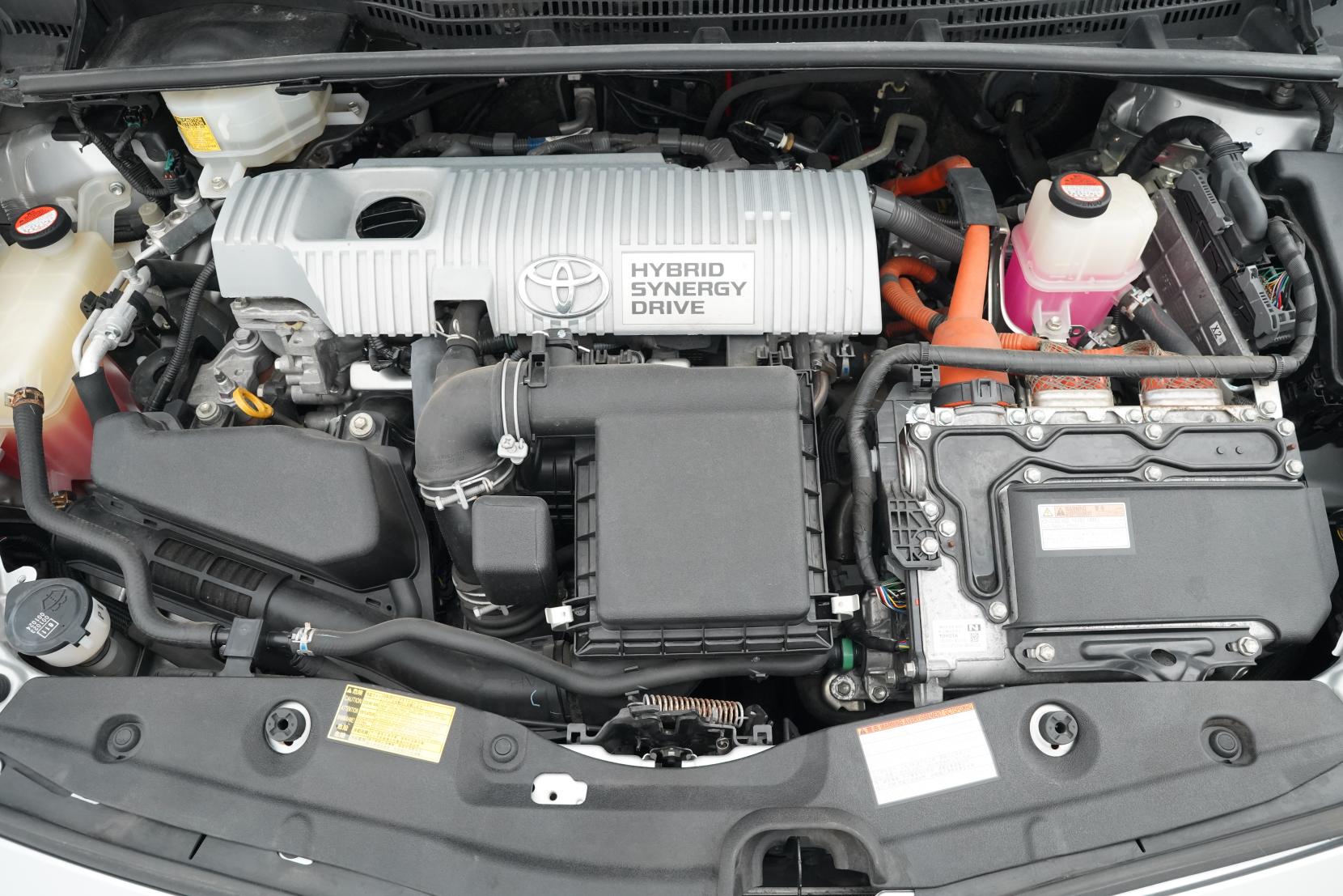 Toyota Prius 1.8 Hybrid L