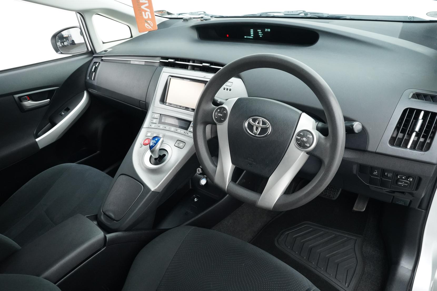Toyota Prius 1.8 Hybrid L
