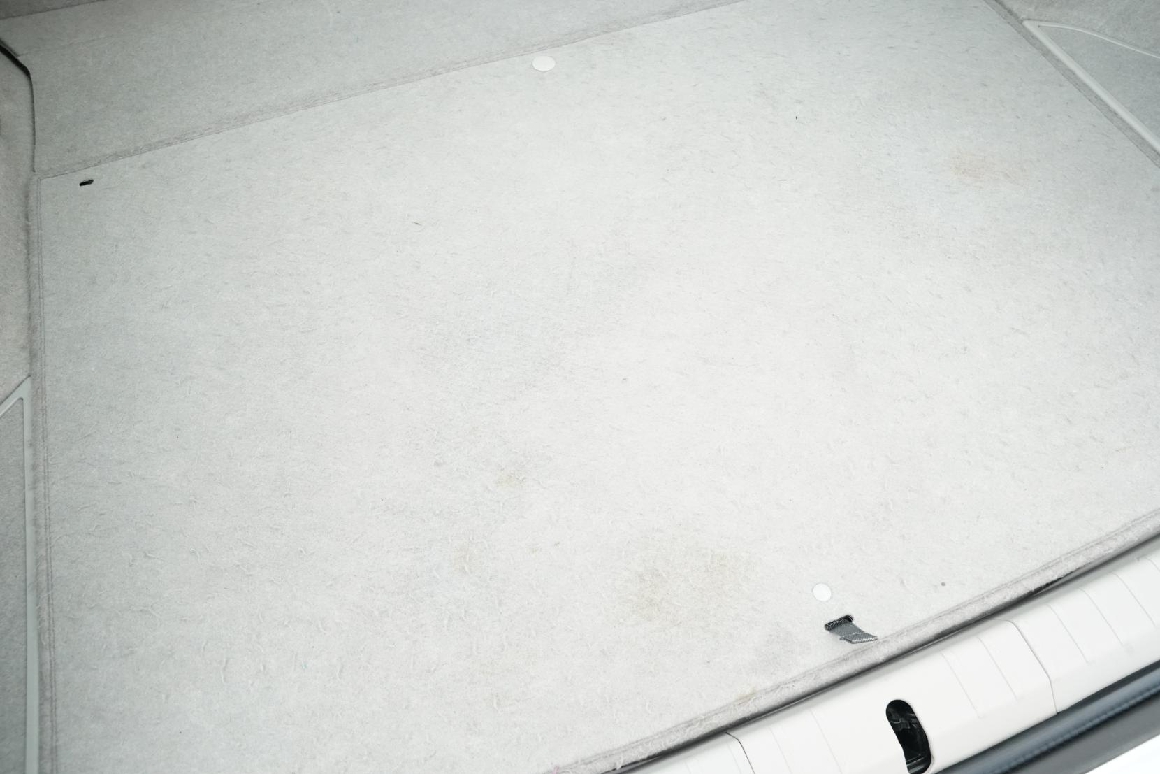 Toyota Prius 1.8 Hybrid L