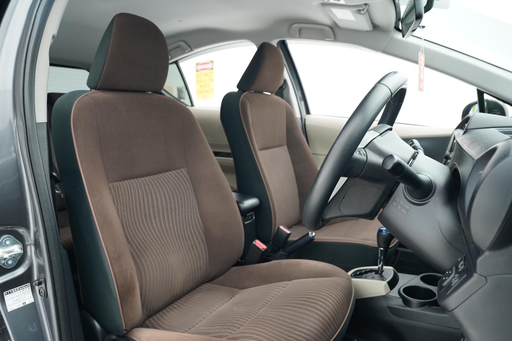 Toyota Aqua Hybrid G Push Start